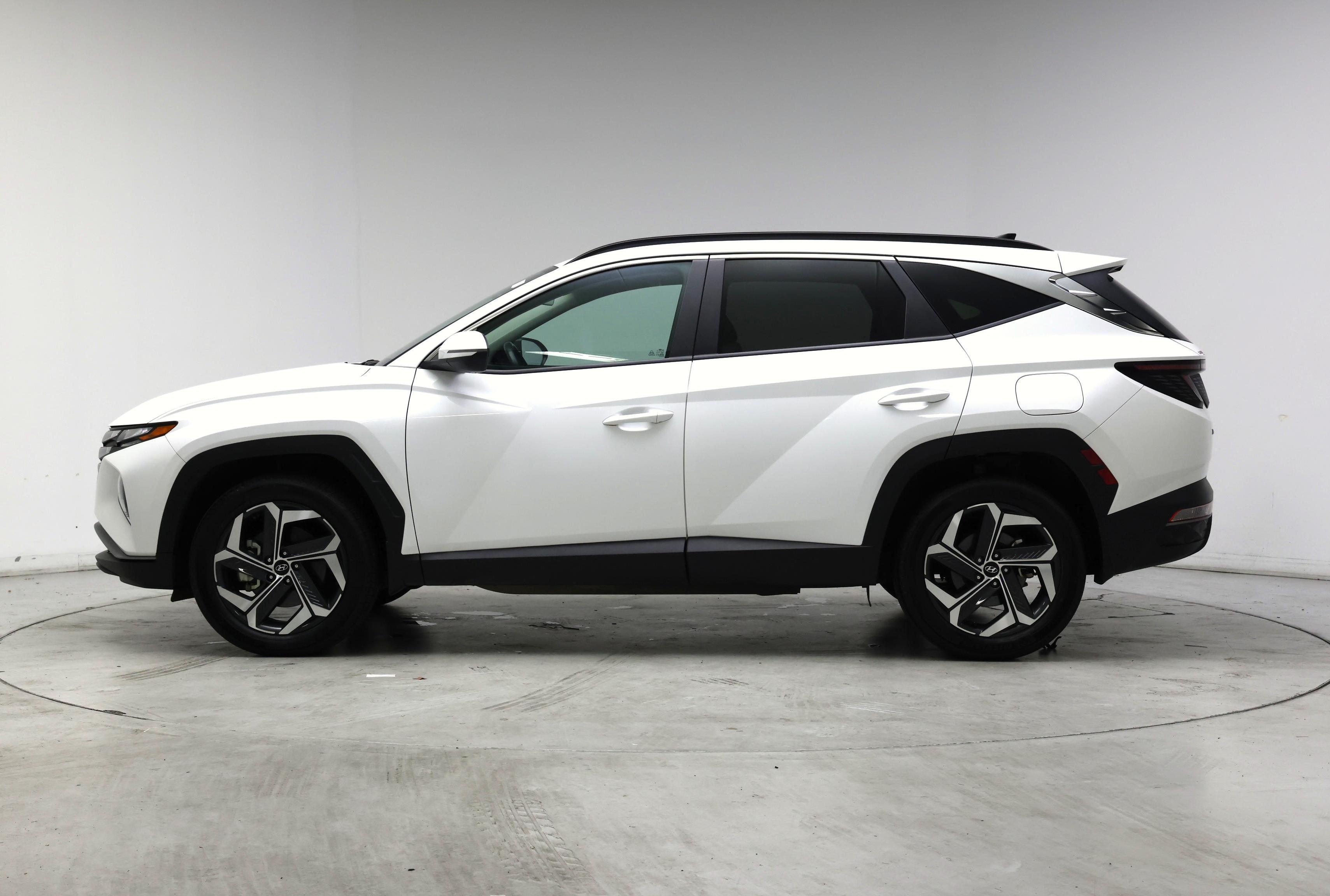 Thumbnail: 2023 Hyundai Tucson - 3