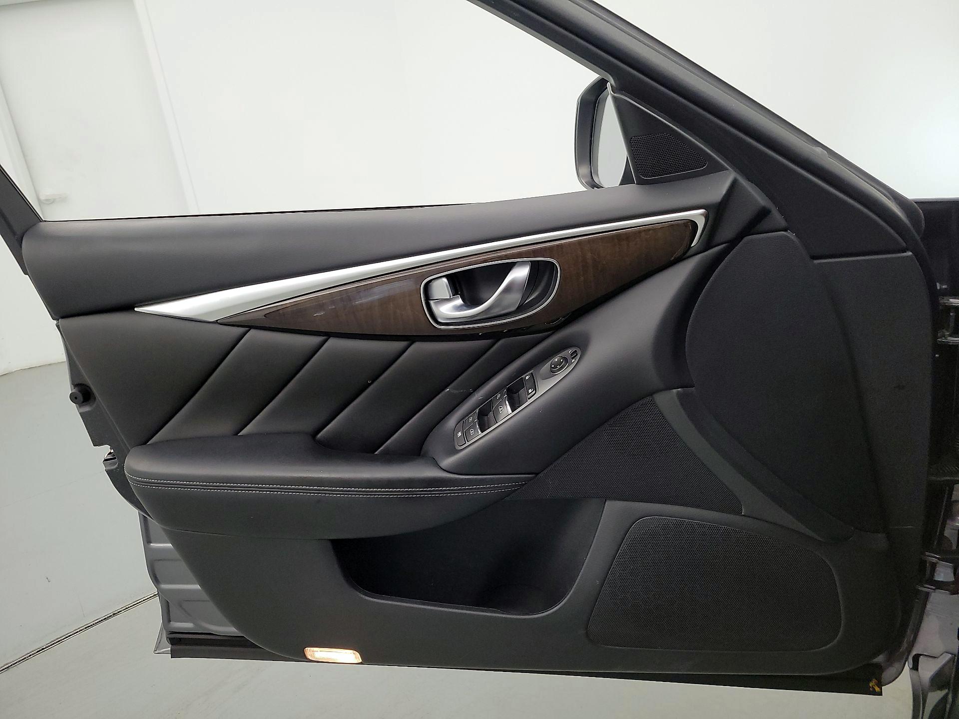 Thumbnail: 2018 INFINITI Q50 - 12