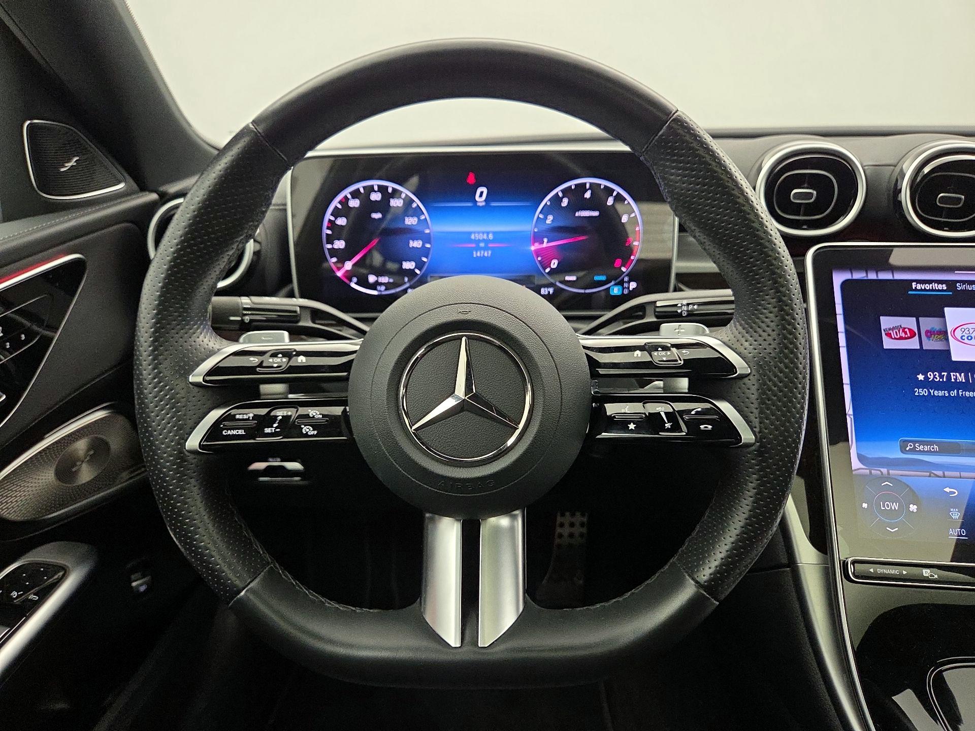 Thumbnail: 2024 Mercedes-Benz C-Class - 10