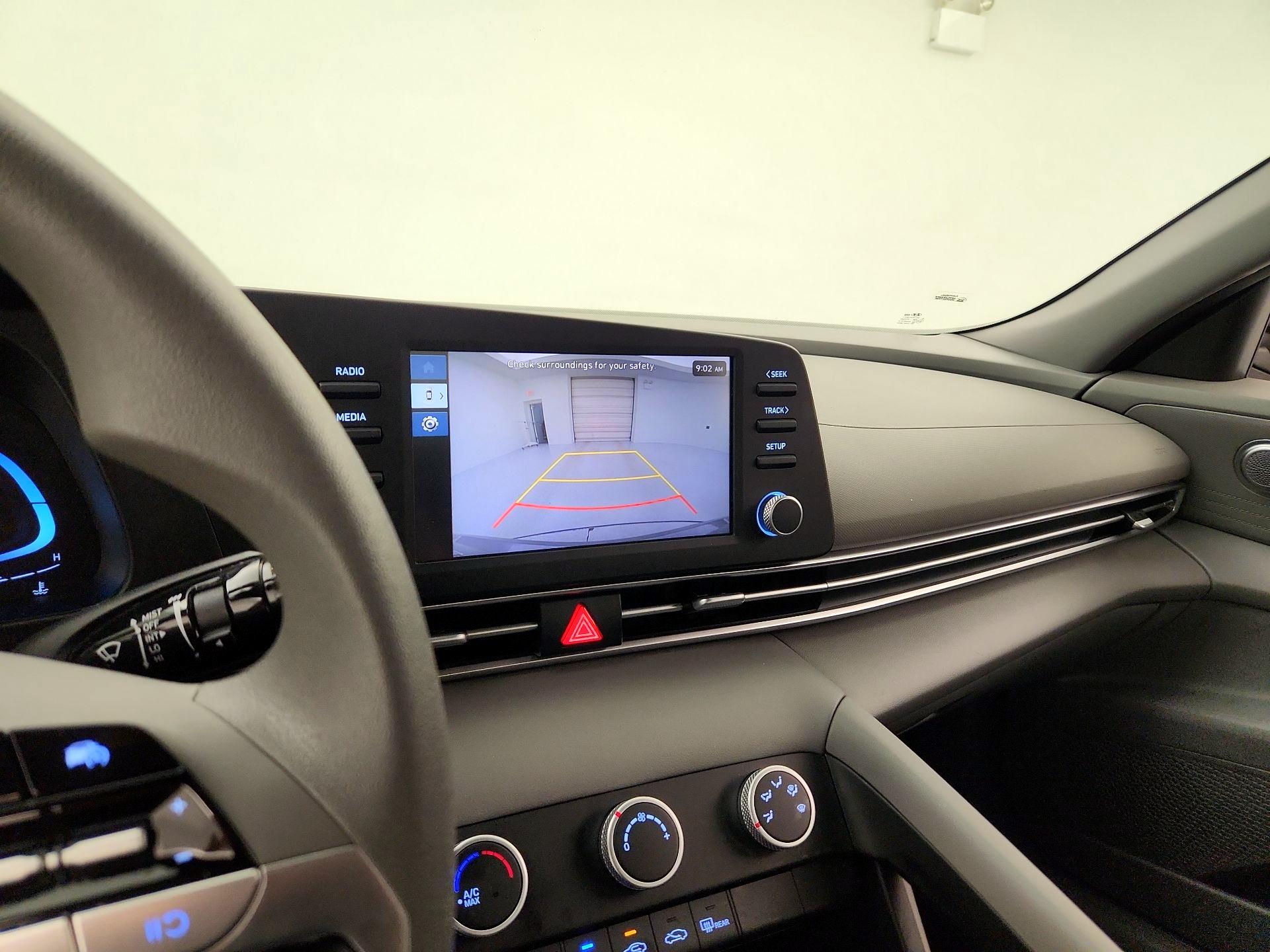 Thumbnail: 2024 Hyundai Elantra - 14
