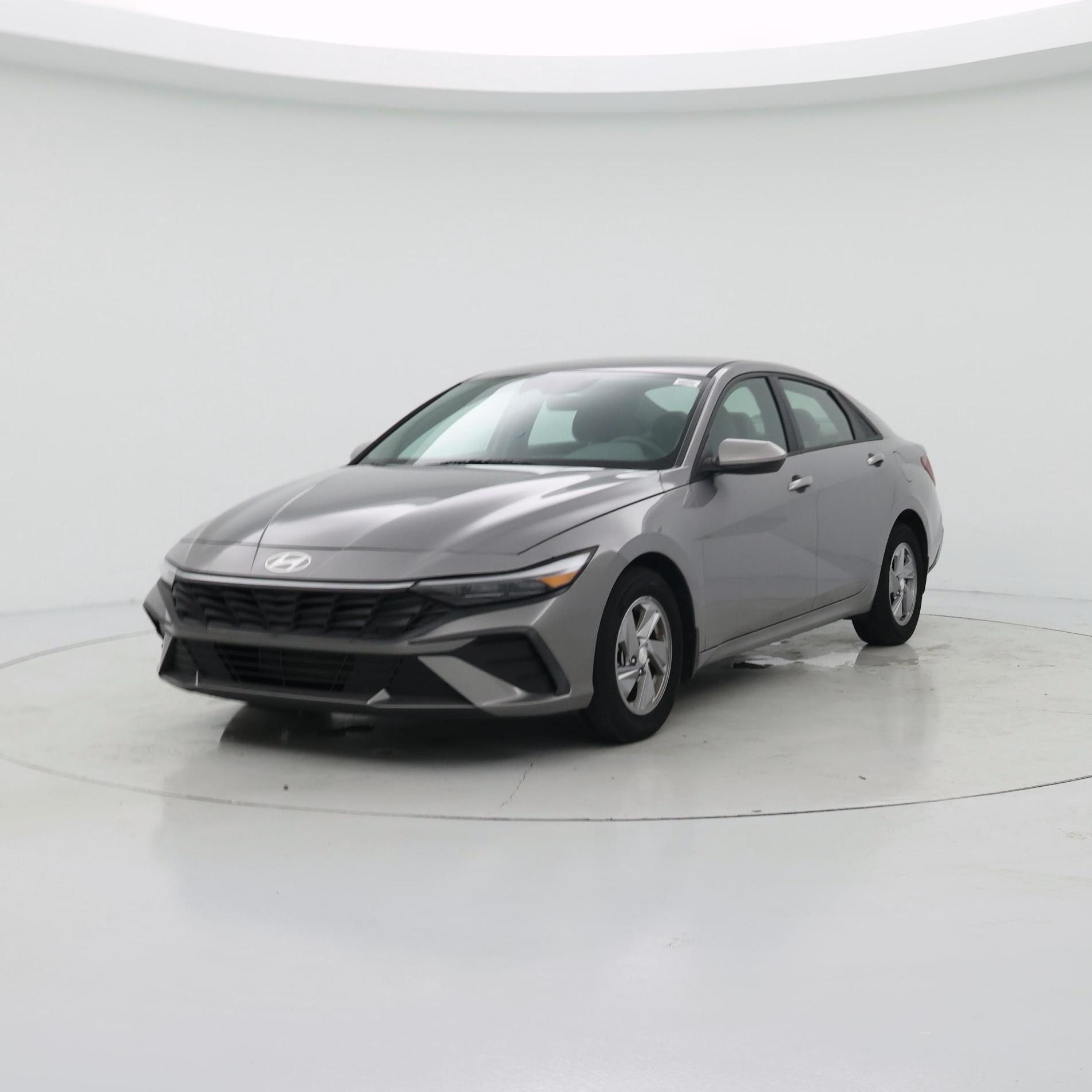 Thumbnail: 2024 Hyundai Elantra - 4