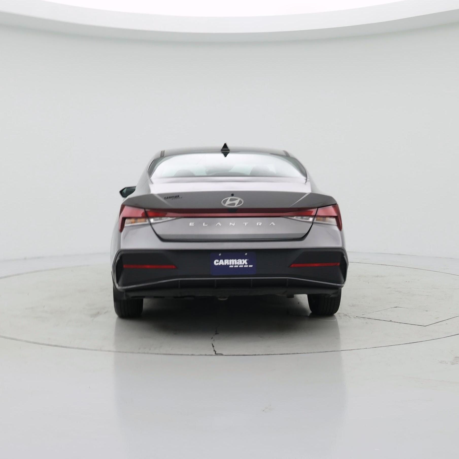 Thumbnail: 2024 Hyundai Elantra - 6