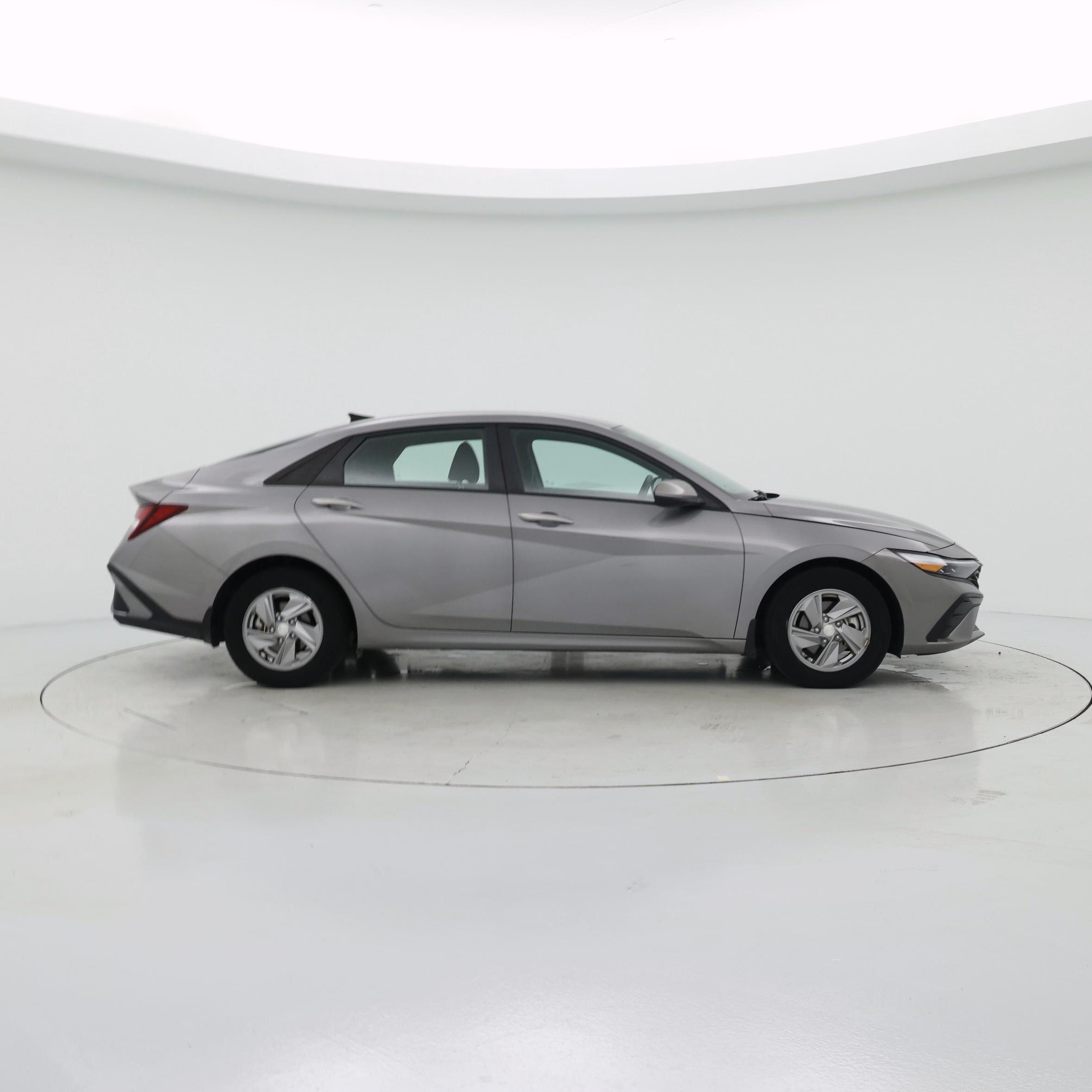 Thumbnail: 2024 Hyundai Elantra - 7