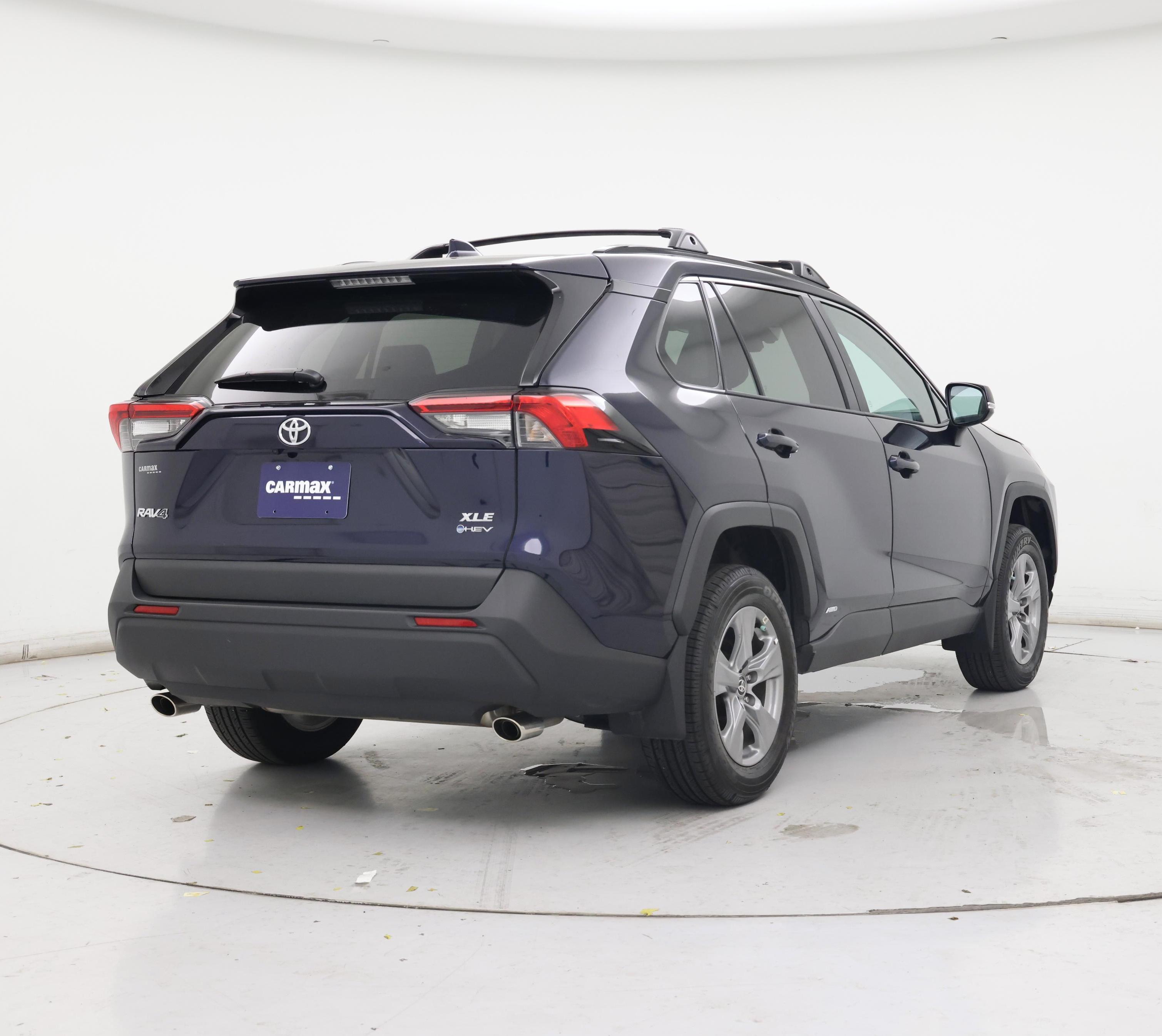 Thumbnail: 2025 Toyota RAV4 - 8