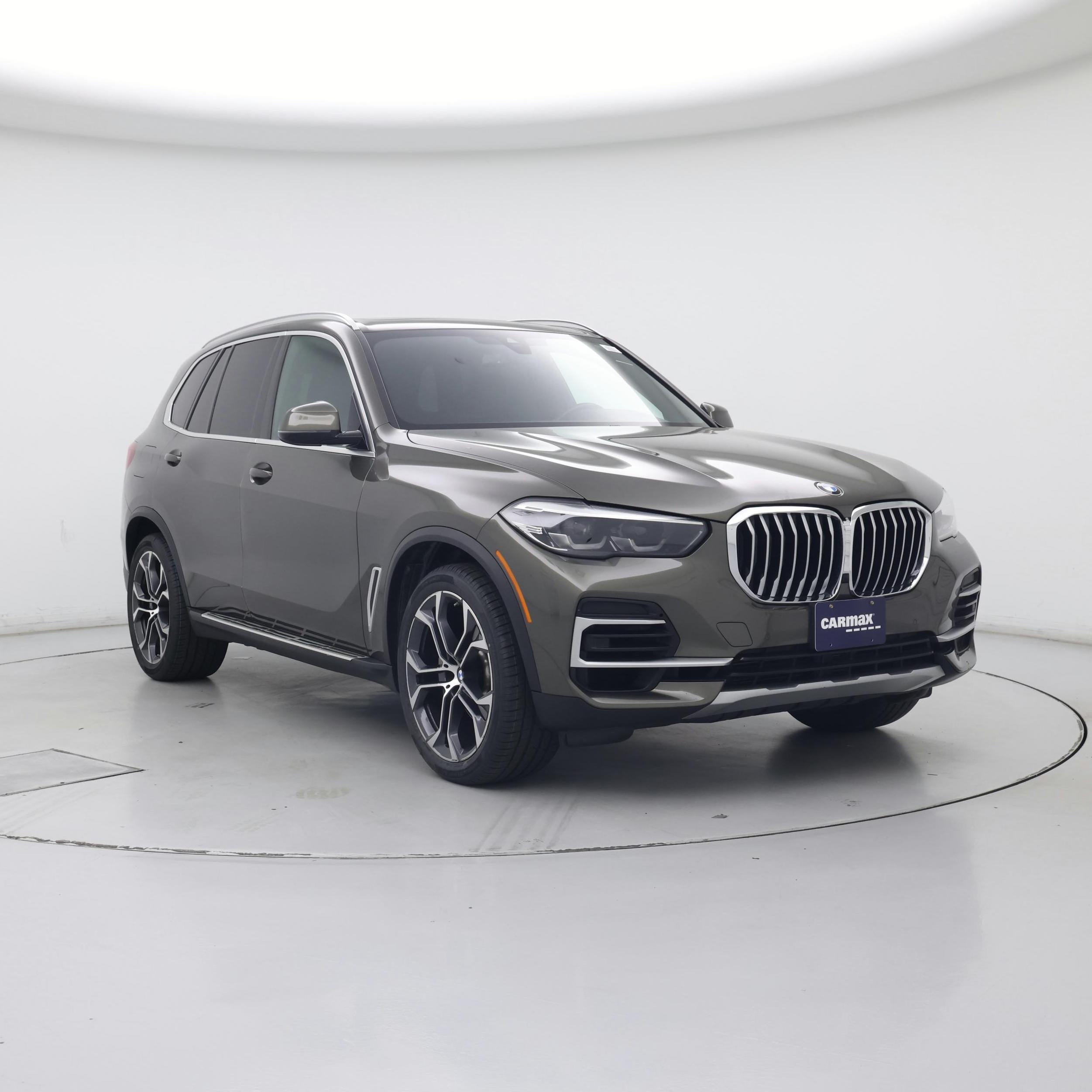Green 2022 BMW X5 SUV / Crossover Rear-Wheel Drive Automatic