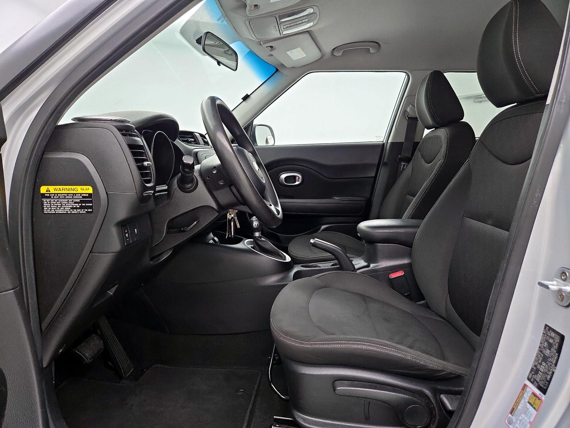 Thumbnail: 2016 Kia Soul - 11