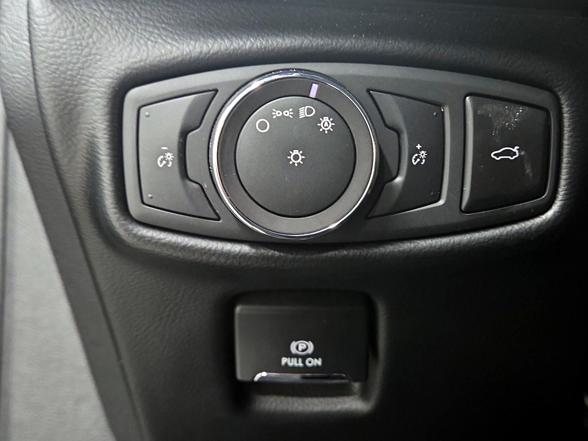Thumbnail: 2019 Lincoln MKZ - 13