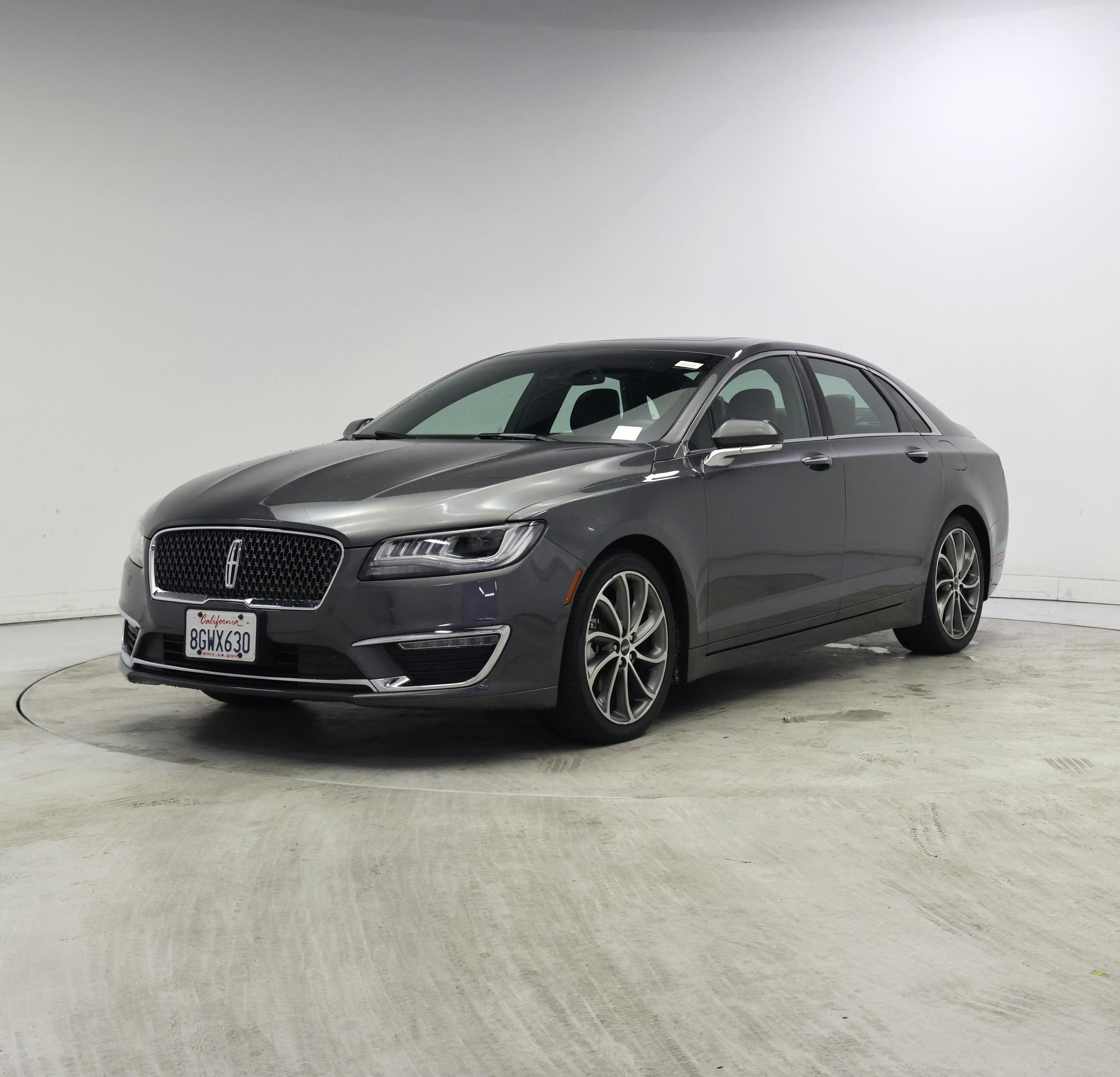 Thumbnail: 2019 Lincoln MKZ - 4