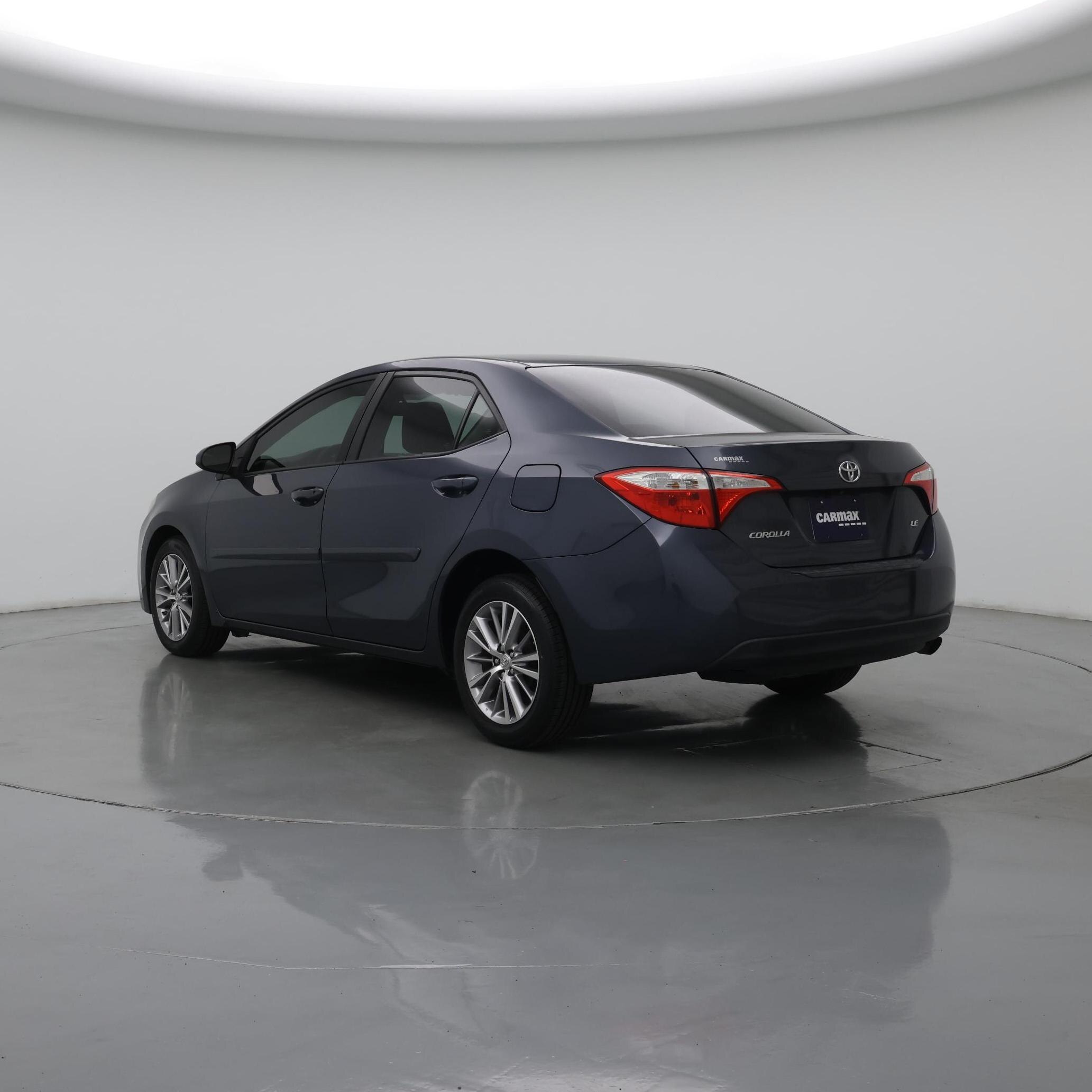 Thumbnail: 2015 Toyota Corolla - 2