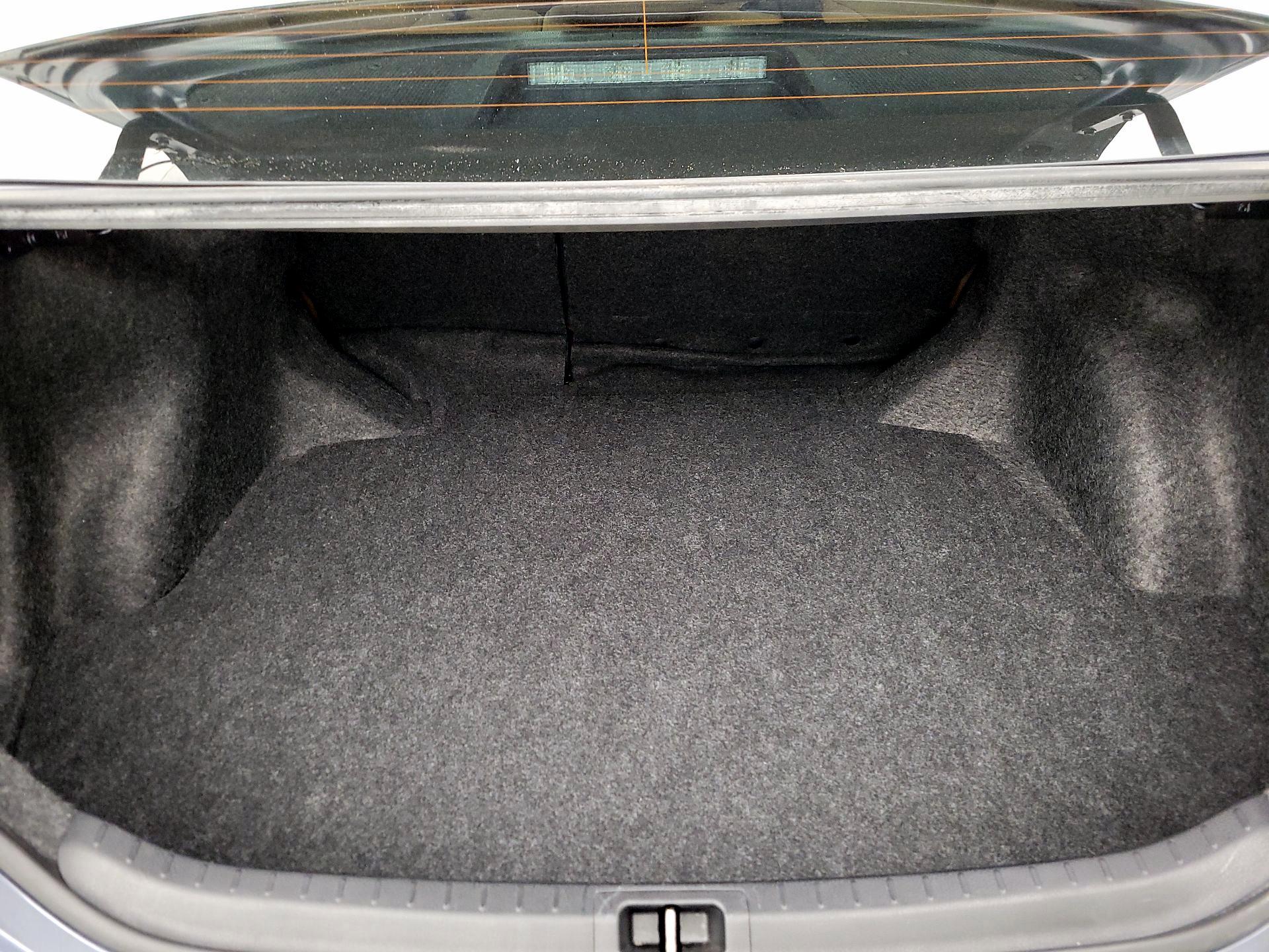 Thumbnail: 2015 Toyota Corolla - 20