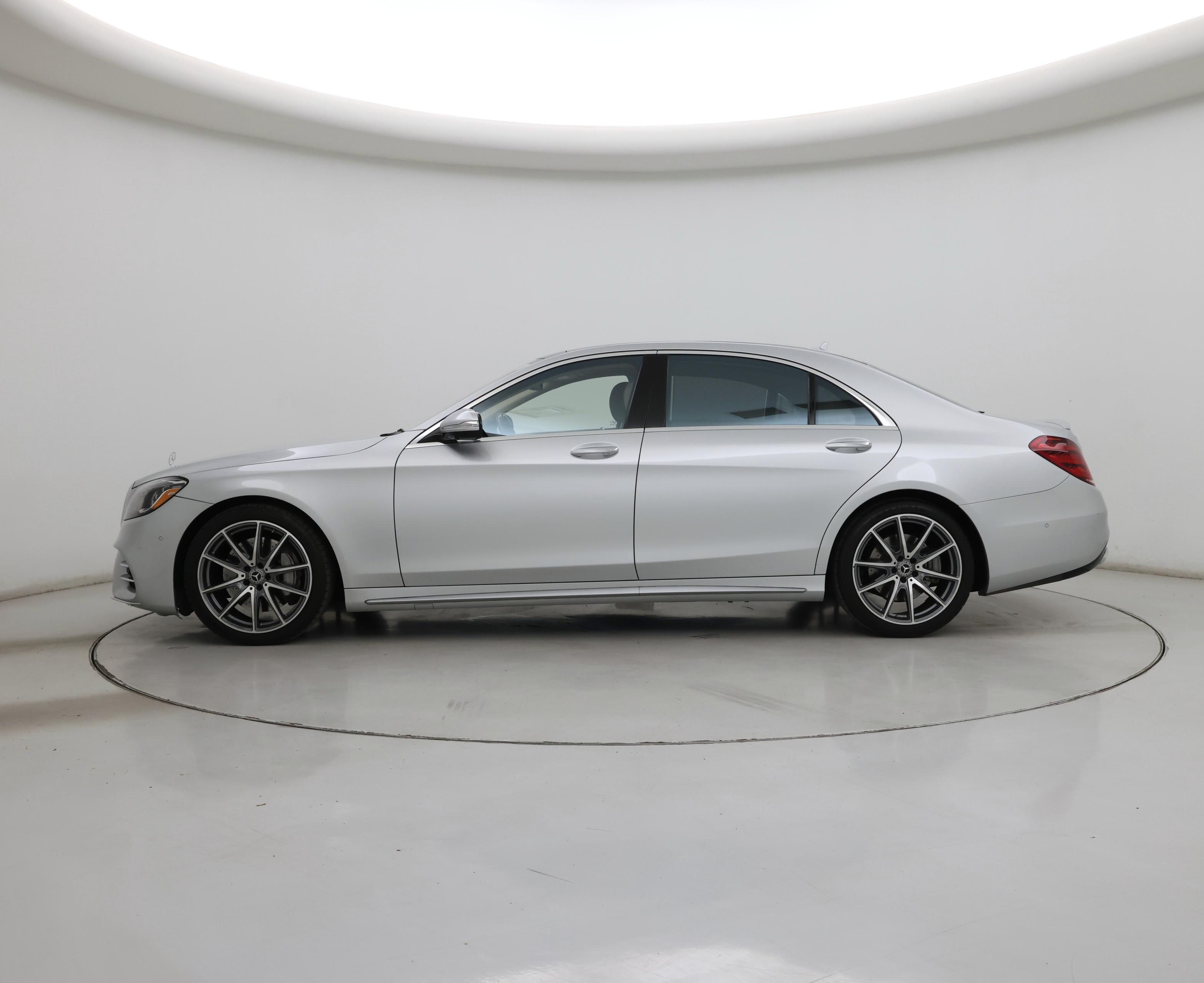 Thumbnail: 2019 Mercedes-Benz S-Class - 3