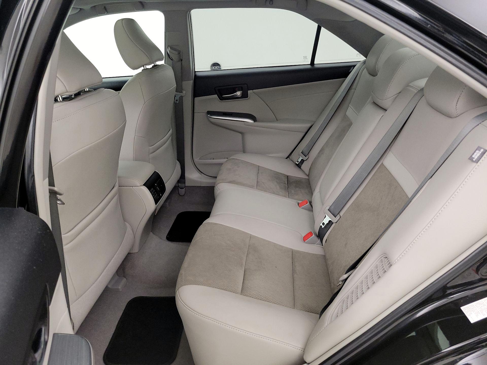 Thumbnail: 2014 Toyota Camry - 20