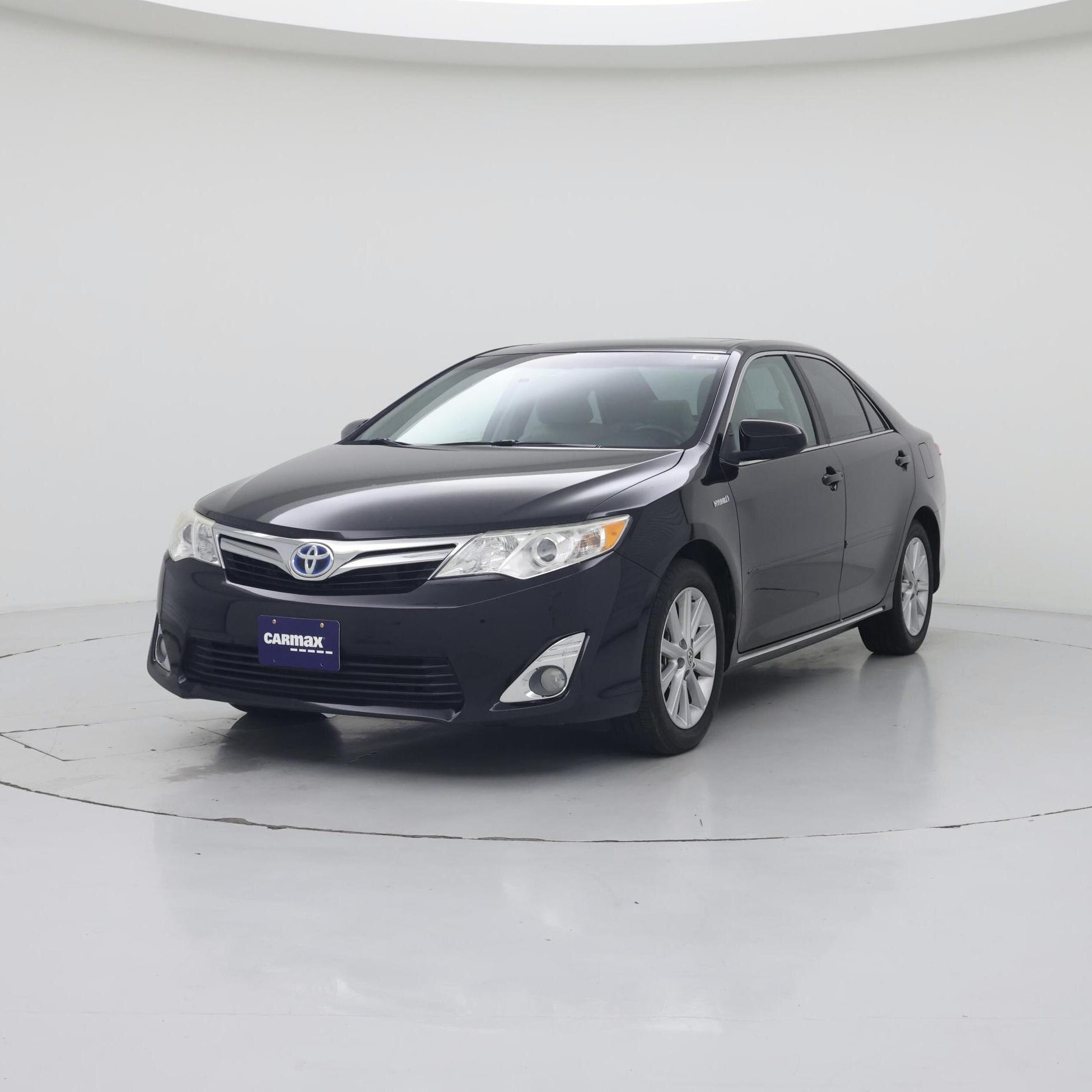 Thumbnail: 2014 Toyota Camry - 4