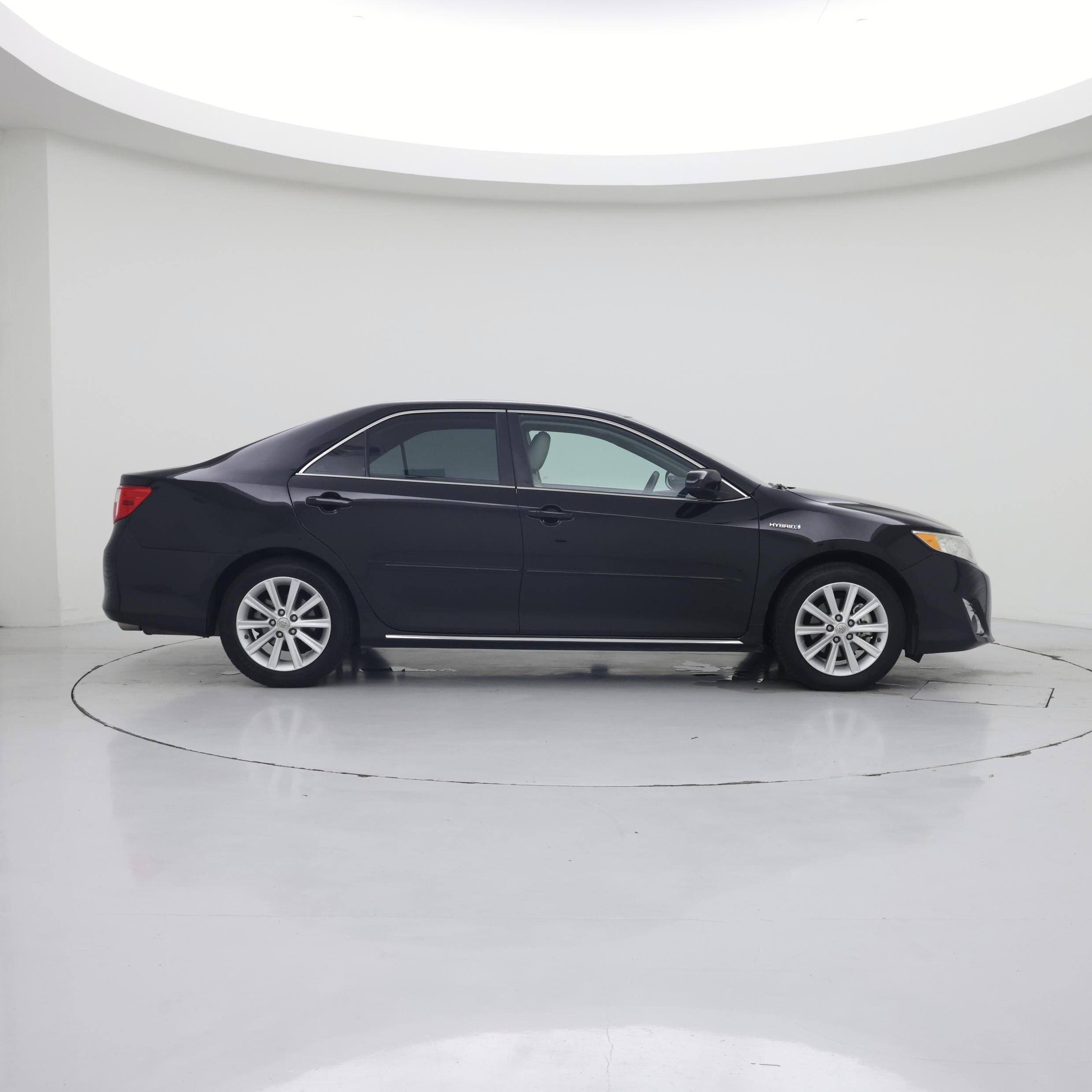 Thumbnail: 2014 Toyota Camry - 7