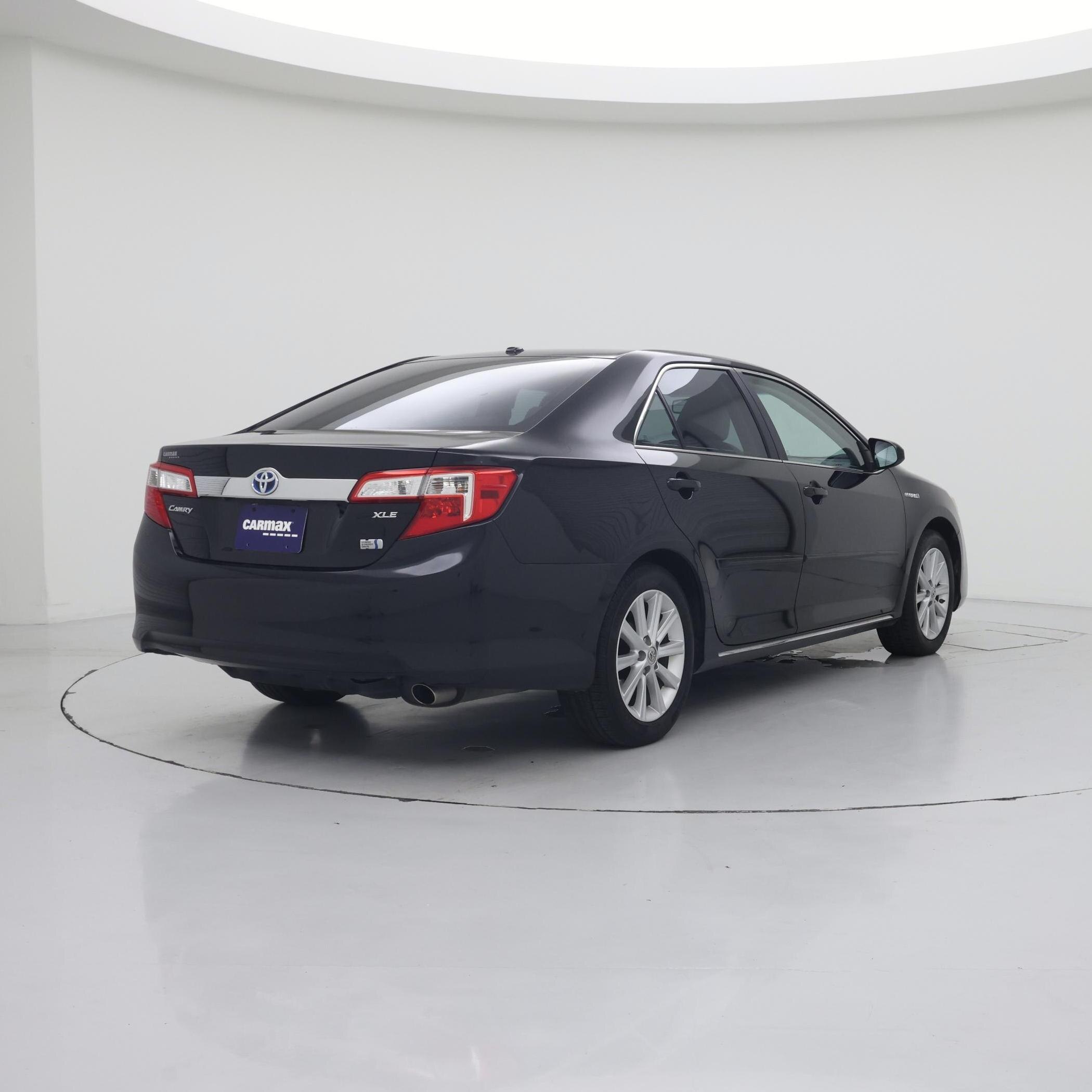 Thumbnail: 2014 Toyota Camry - 8