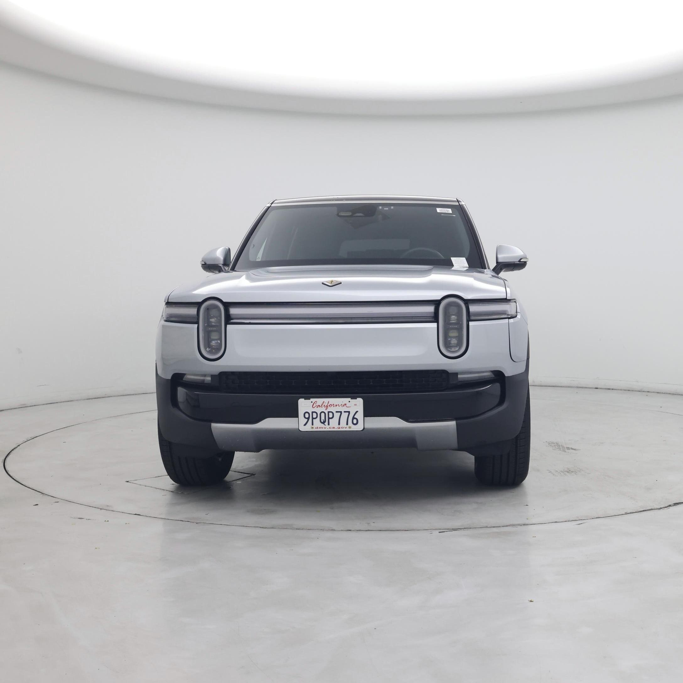 Thumbnail: 2025 Rivian R1S - 5
