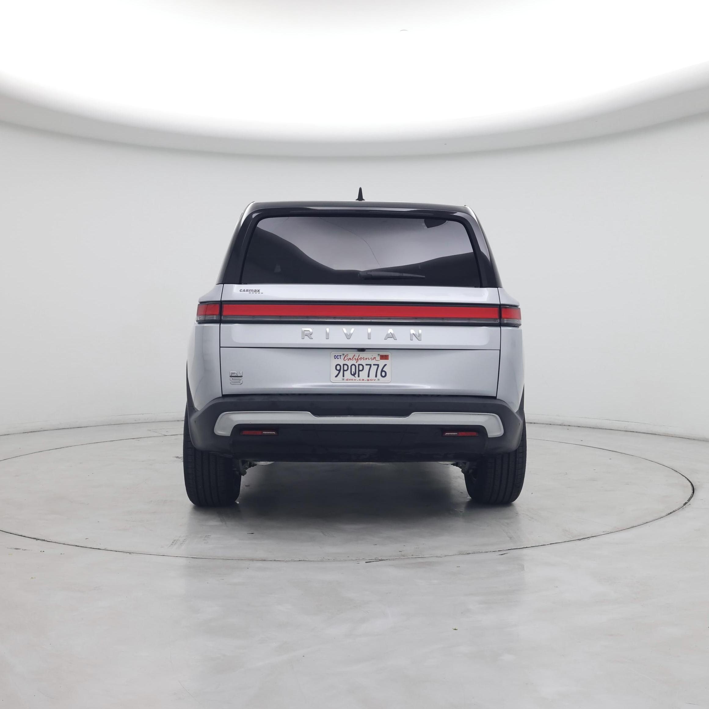 Thumbnail: 2025 Rivian R1S - 6