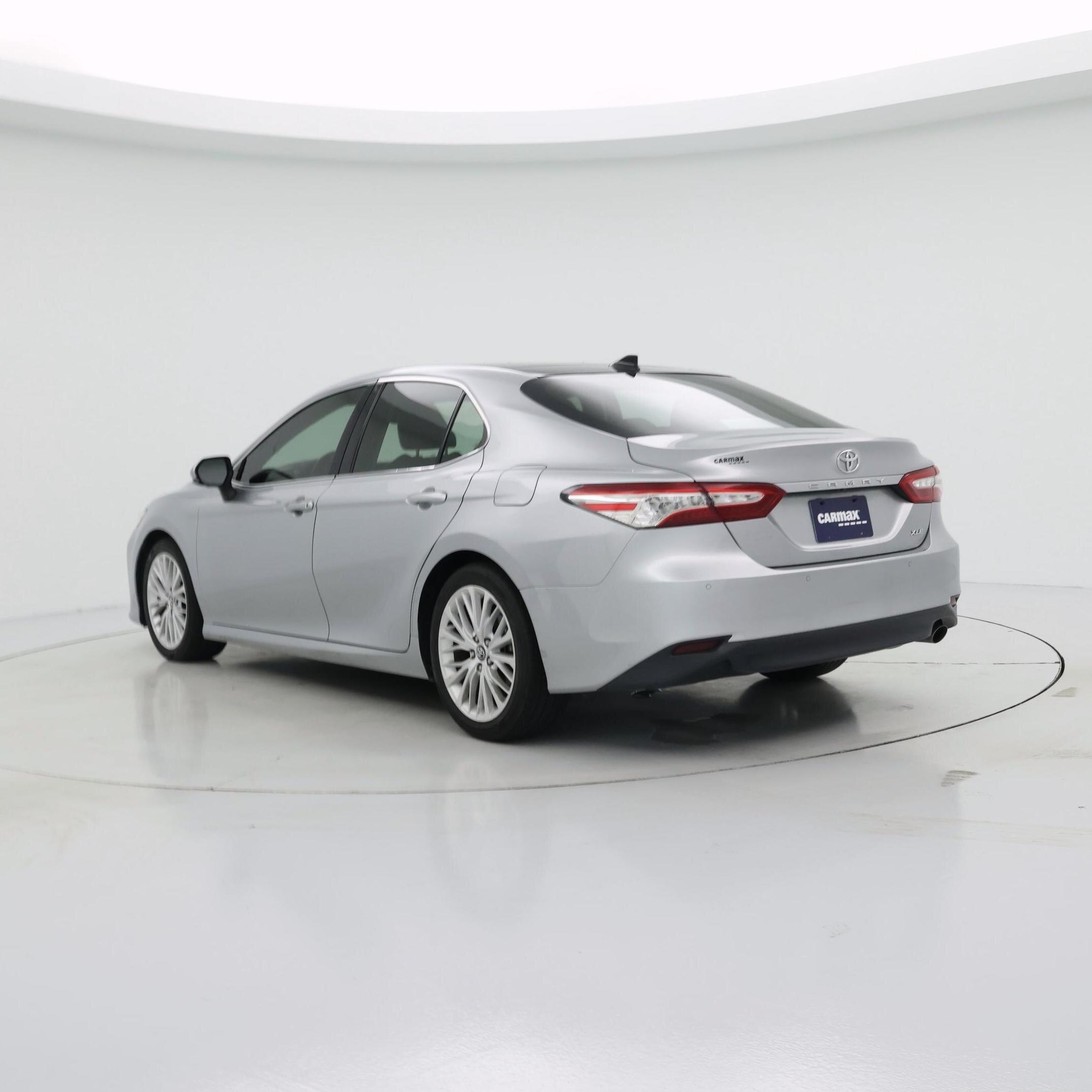 Thumbnail: 2018 Toyota Camry - 2
