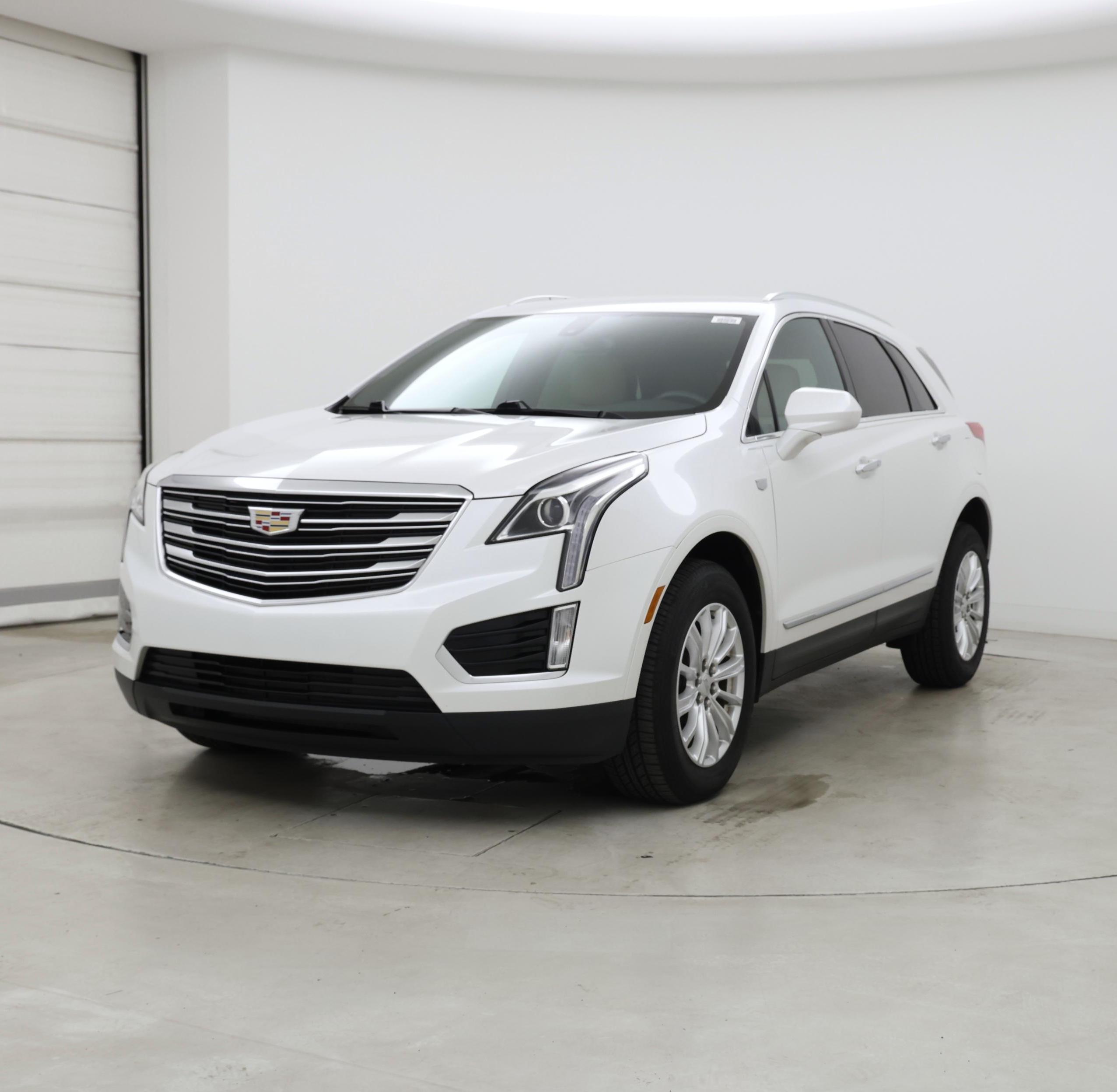 Thumbnail: 2017 Cadillac XT5 - 4