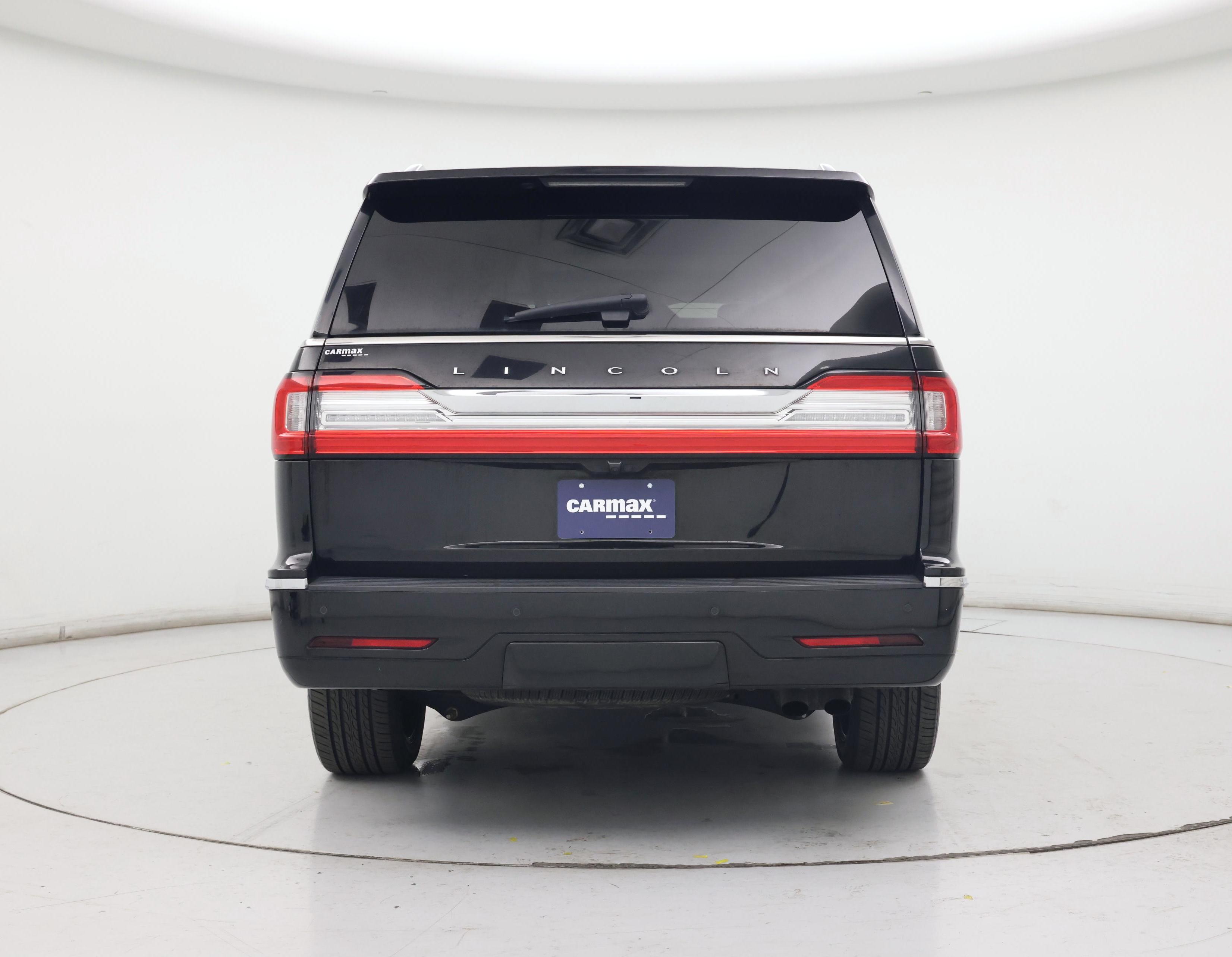 Thumbnail: 2020 Lincoln Navigator L - 6