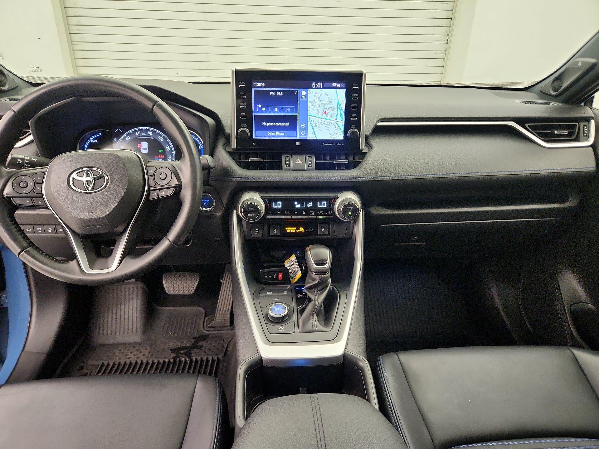 Thumbnail: 2022 Toyota RAV4 - 9