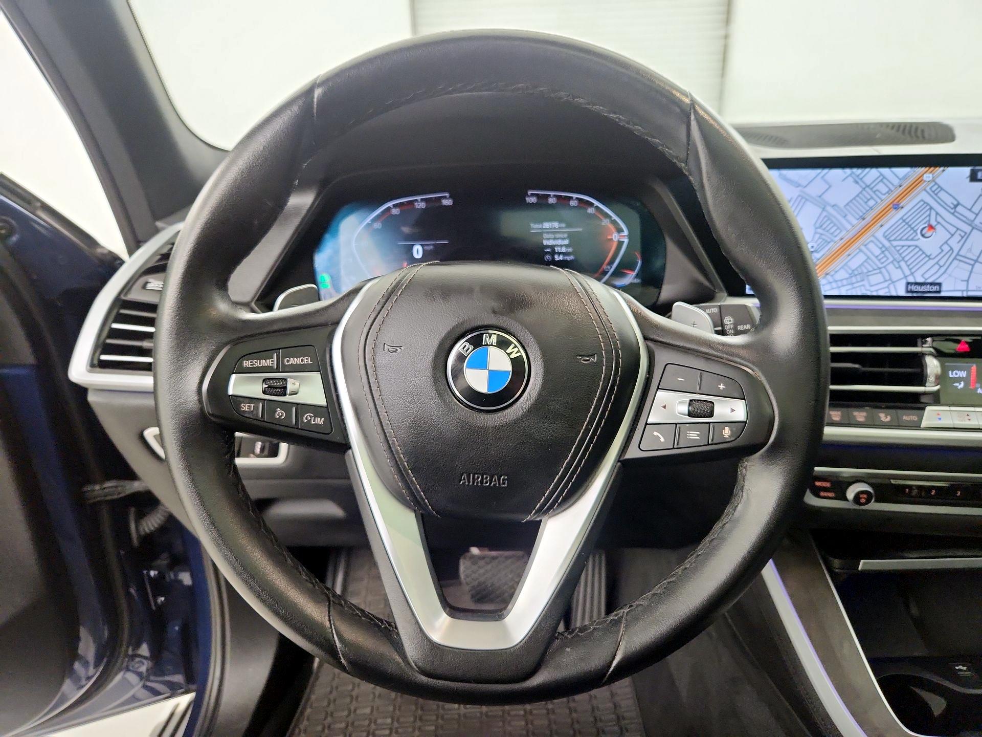 Thumbnail: 2022 BMW X5 - 10
