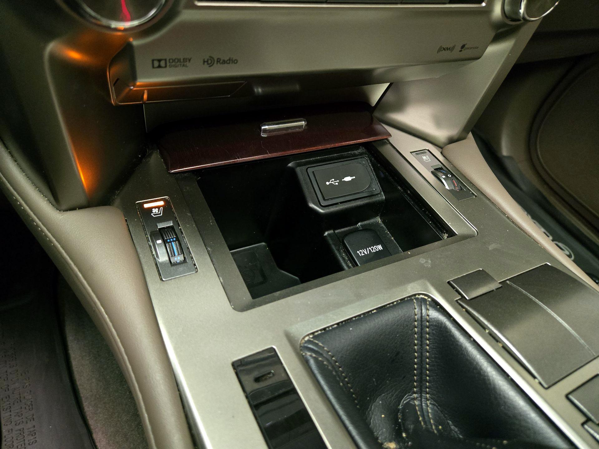 Thumbnail: 2018 Lexus GX - 19