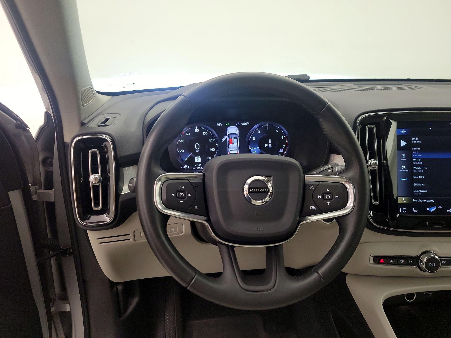 Thumbnail: 2019 Volvo XC40 - 10