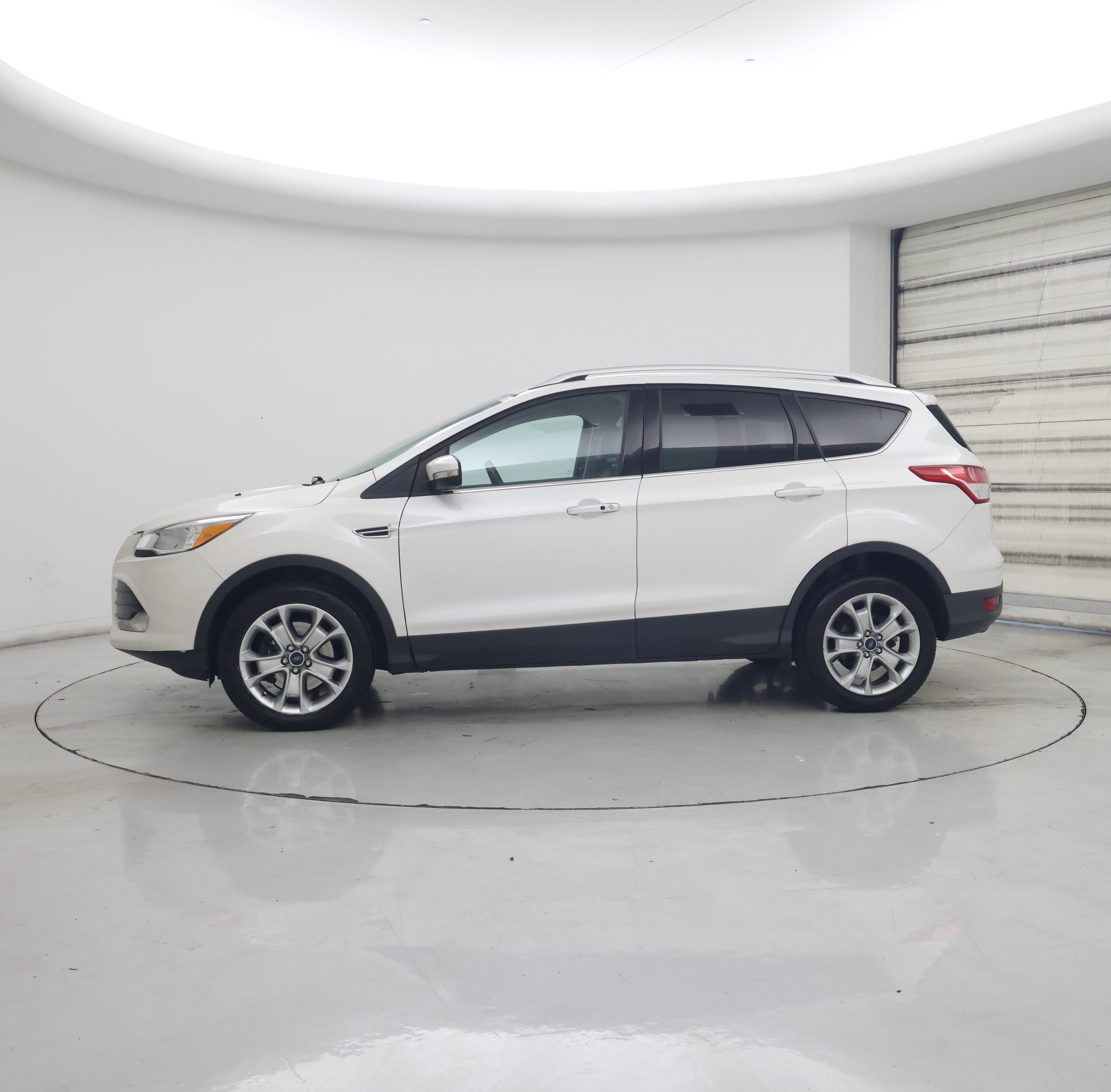 Thumbnail: 2016 Ford Escape - 3
