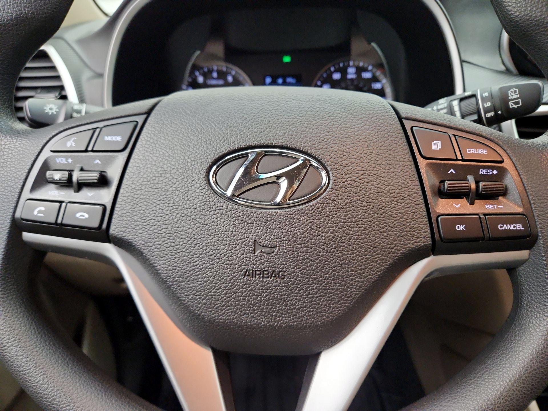 Thumbnail: 2021 Hyundai Tucson - 10