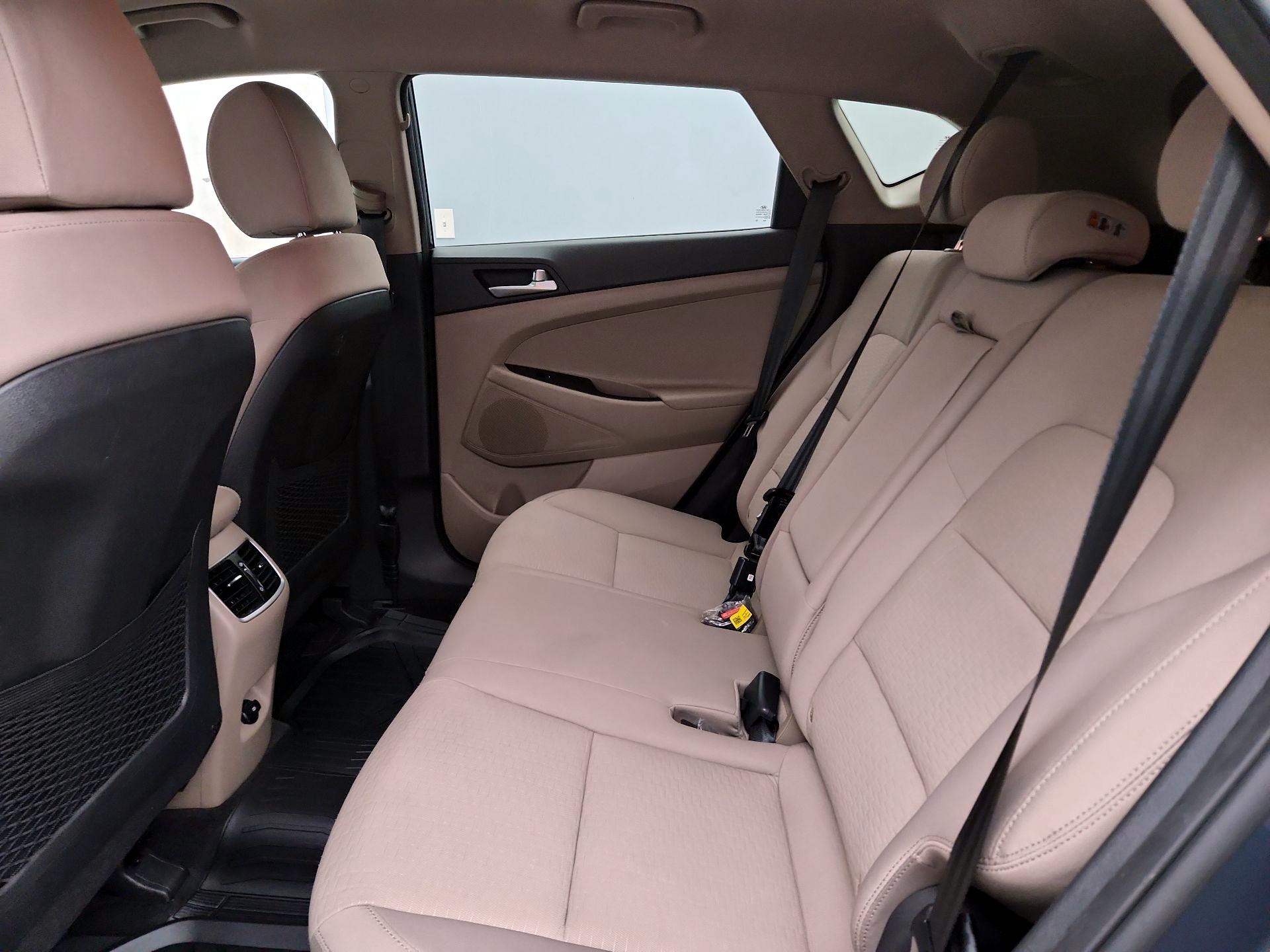 Thumbnail: 2021 Hyundai Tucson - 19