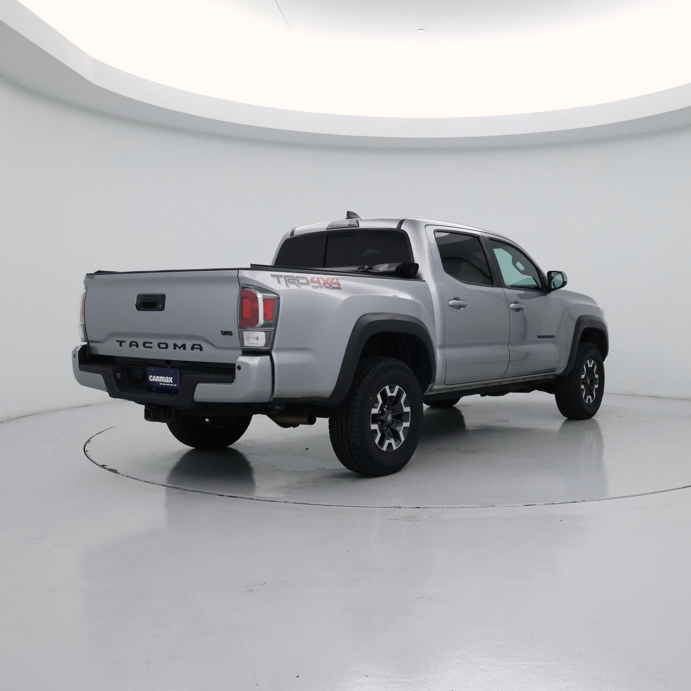 Thumbnail: 2021 Toyota Tacoma - 8