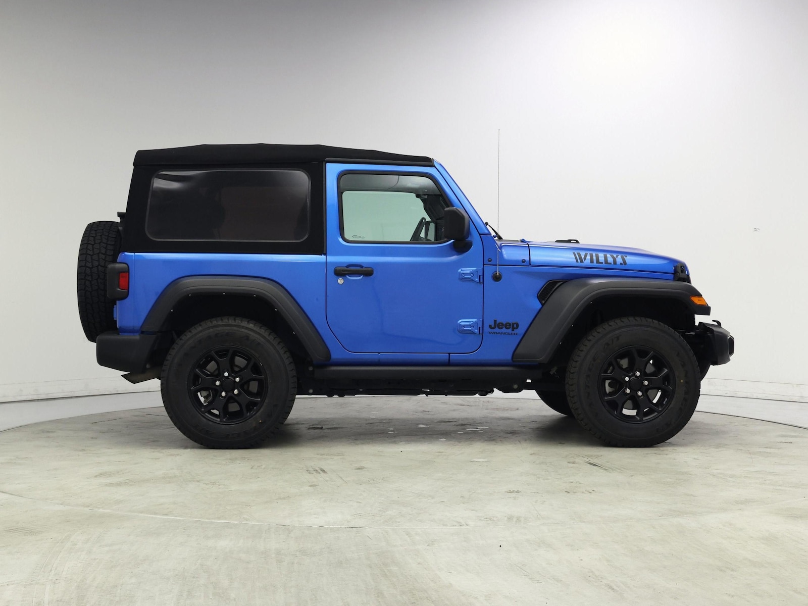 2022 Jeep Wrangler Willys - Photo 8