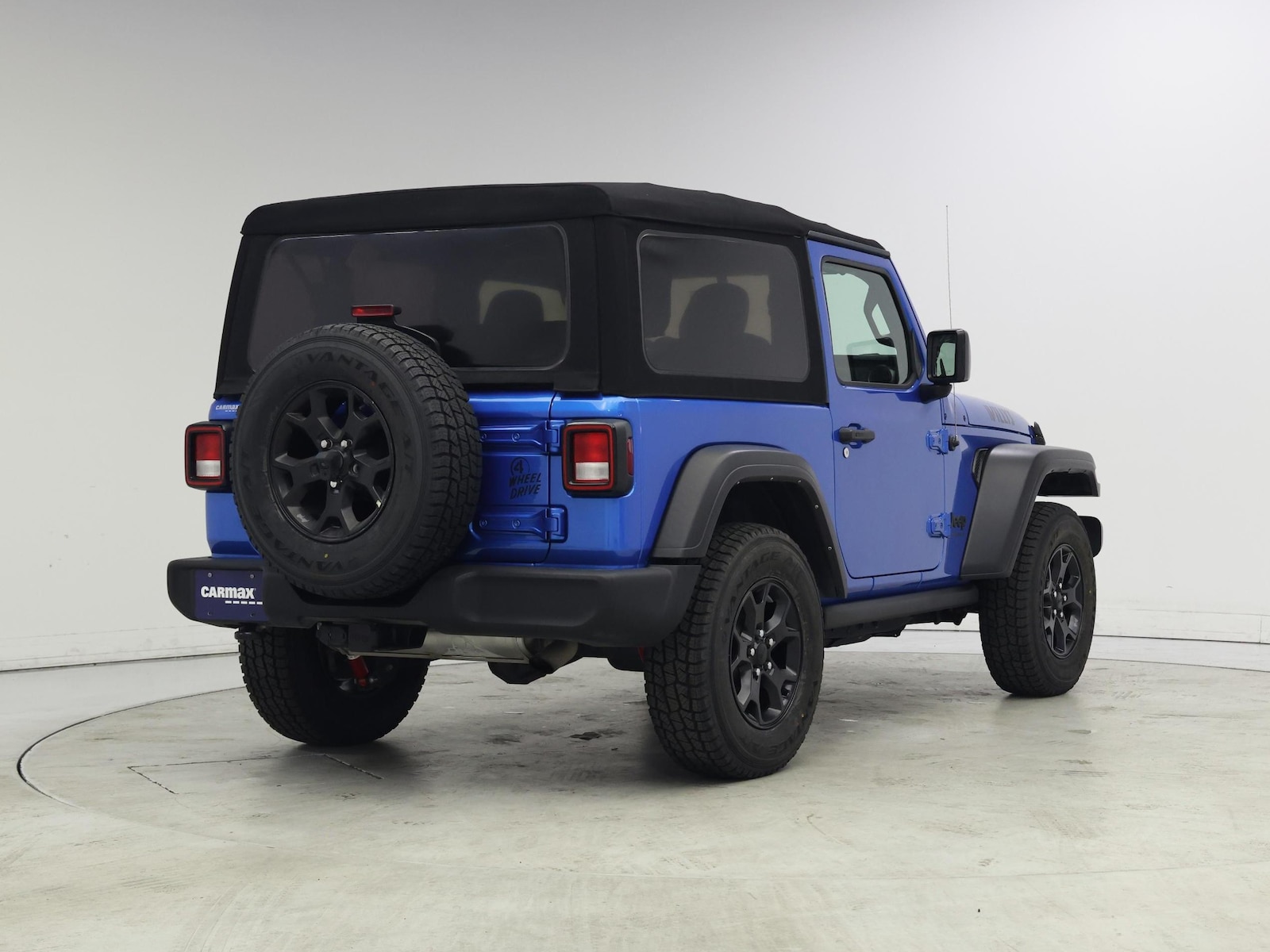 2022 Jeep Wrangler Willys - Photo 9