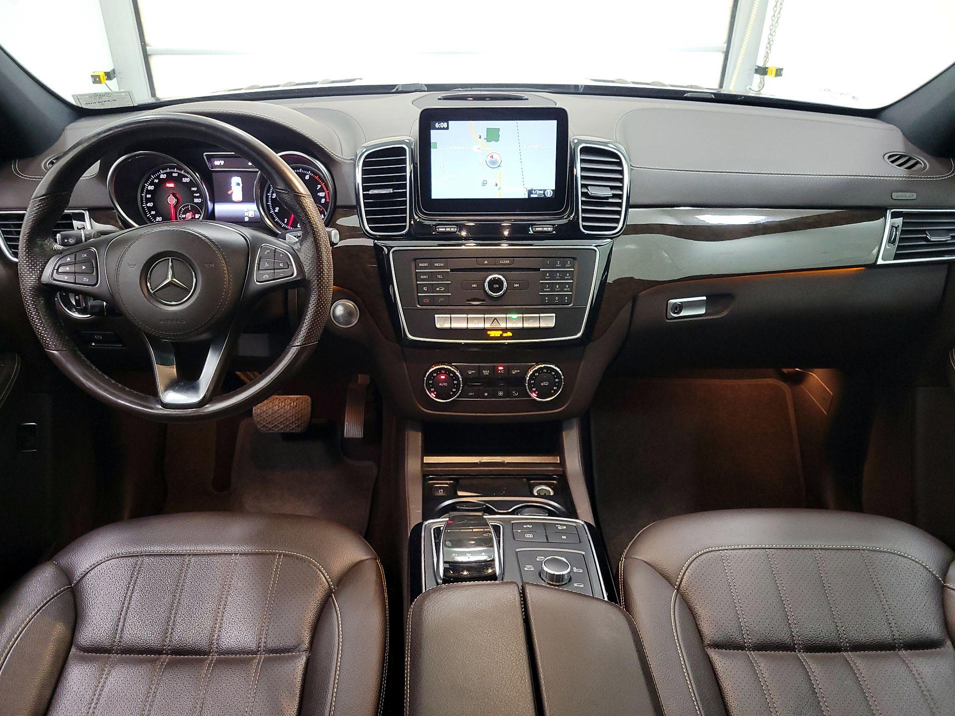 Thumbnail: 2019 Mercedes-Benz GLS - 9