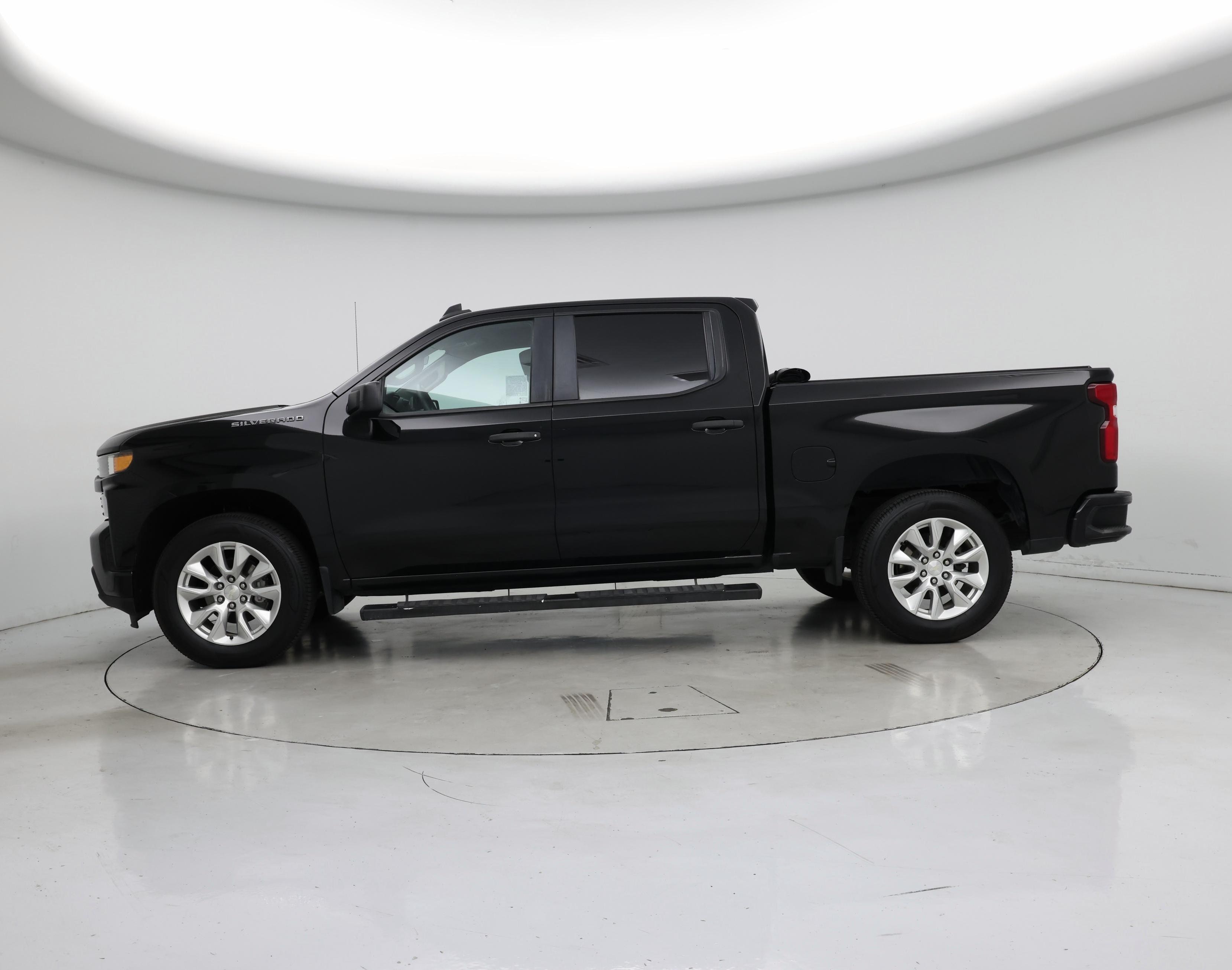 Thumbnail: 2021 Chevrolet Silverado 1500 - 3