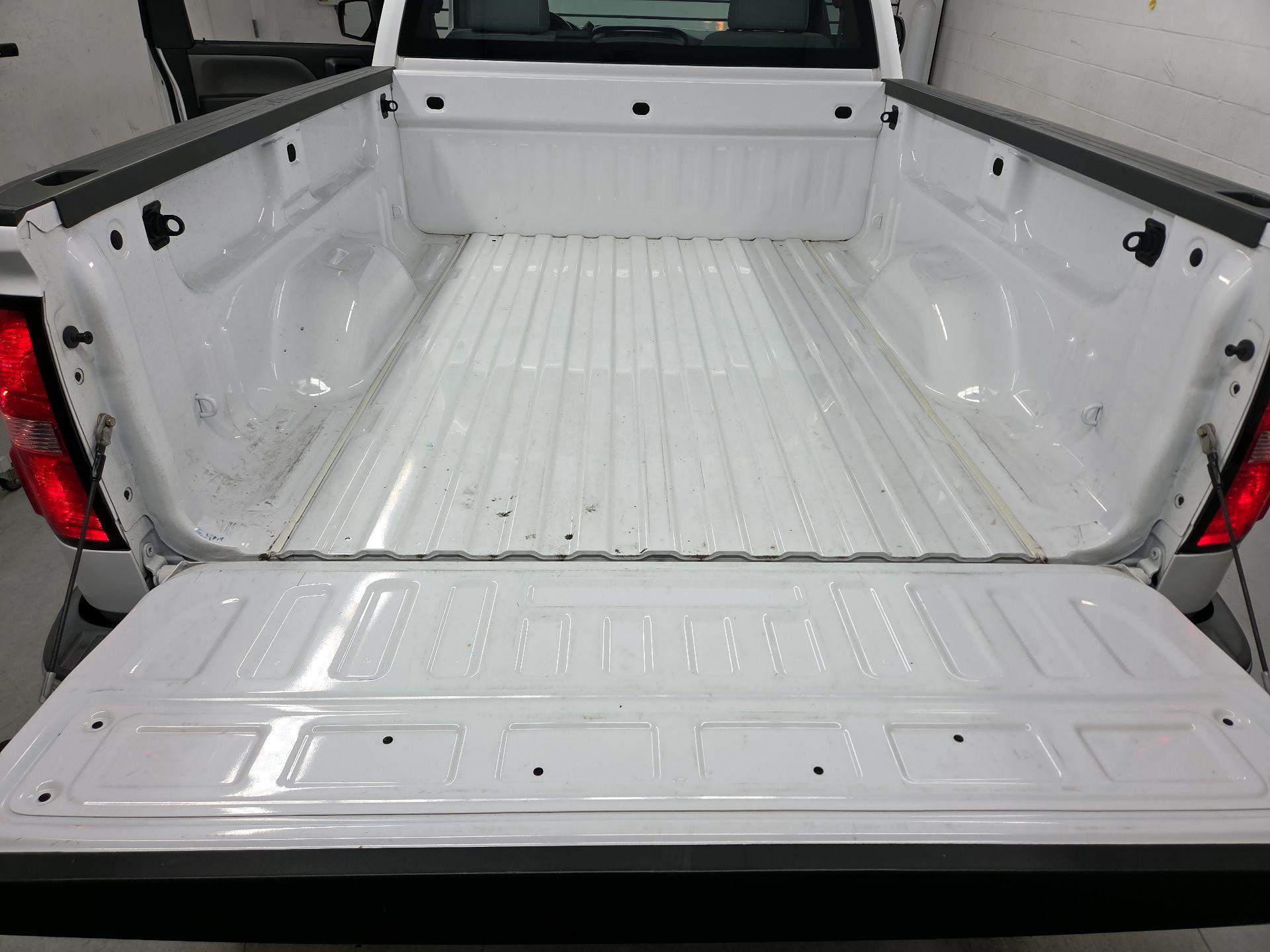Thumbnail: 2014 GMC Sierra 1500 - 17