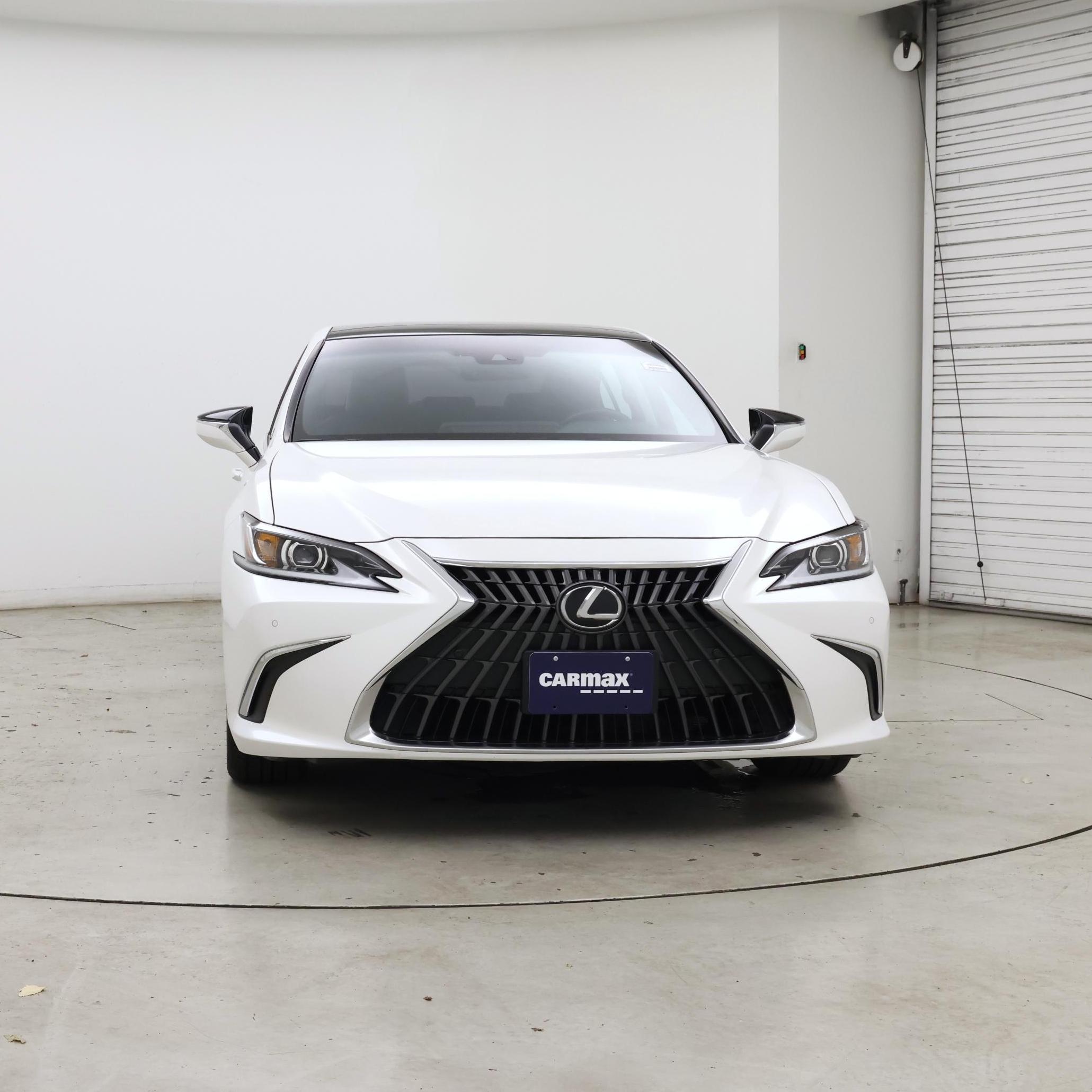 Thumbnail: 2023 Lexus ES - 5