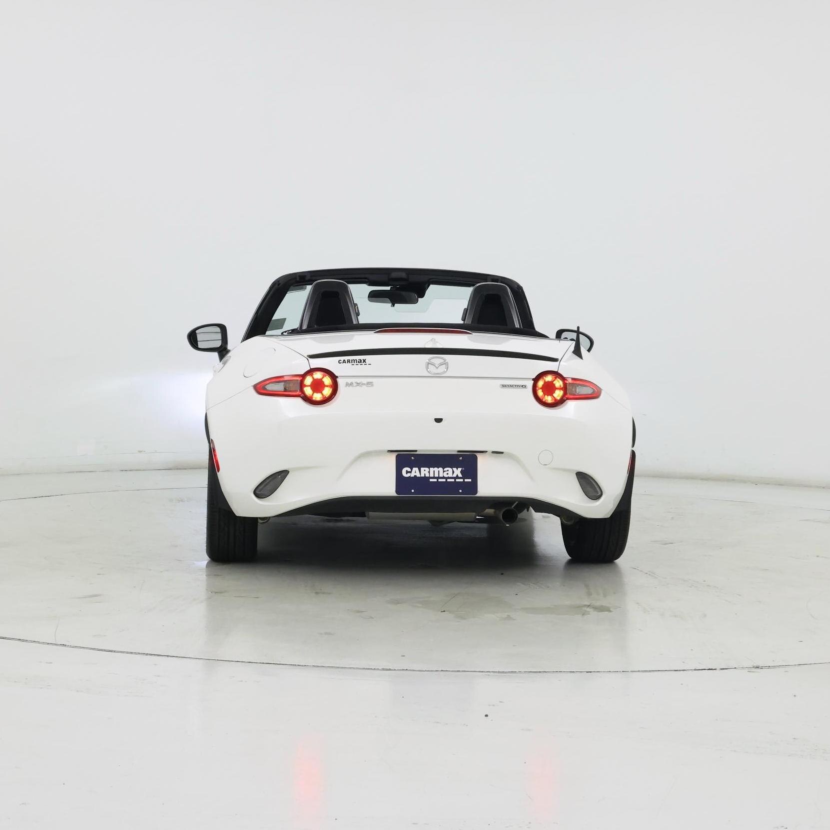 Thumbnail: 2023 Mazda MX-5 Miata - 6