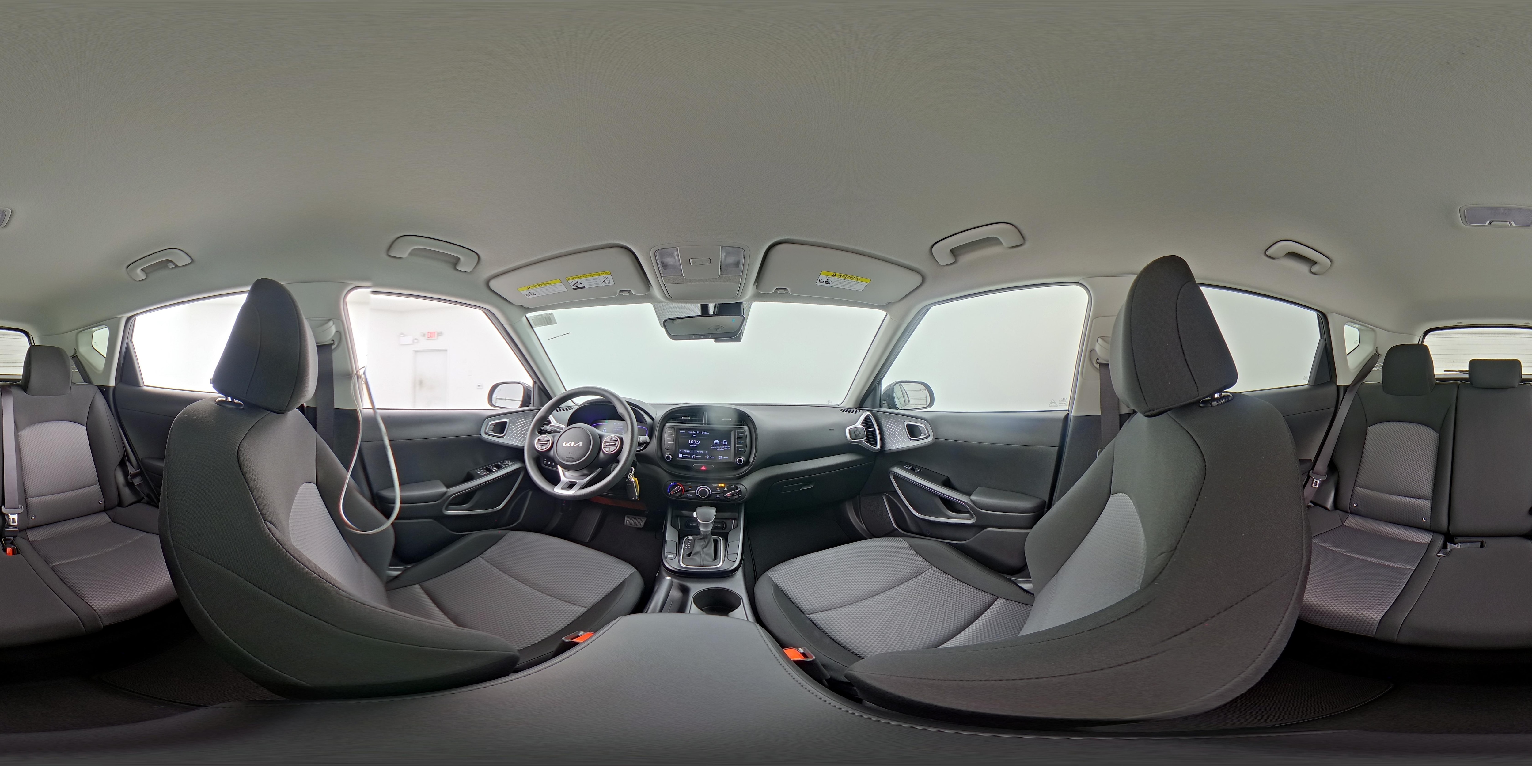 2025 Kia Soul LX - Photo 24