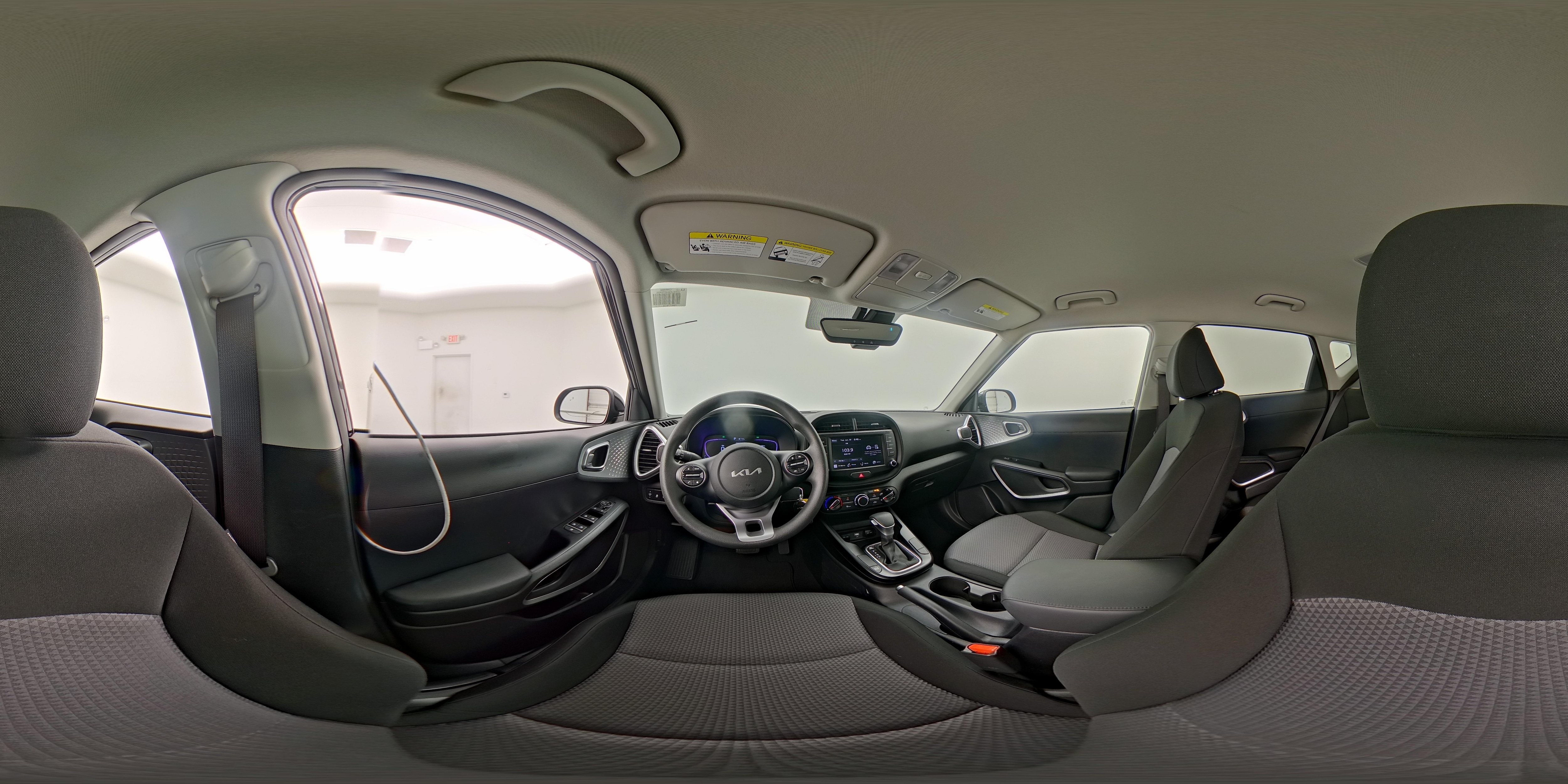 2025 Kia Soul LX - Photo 26