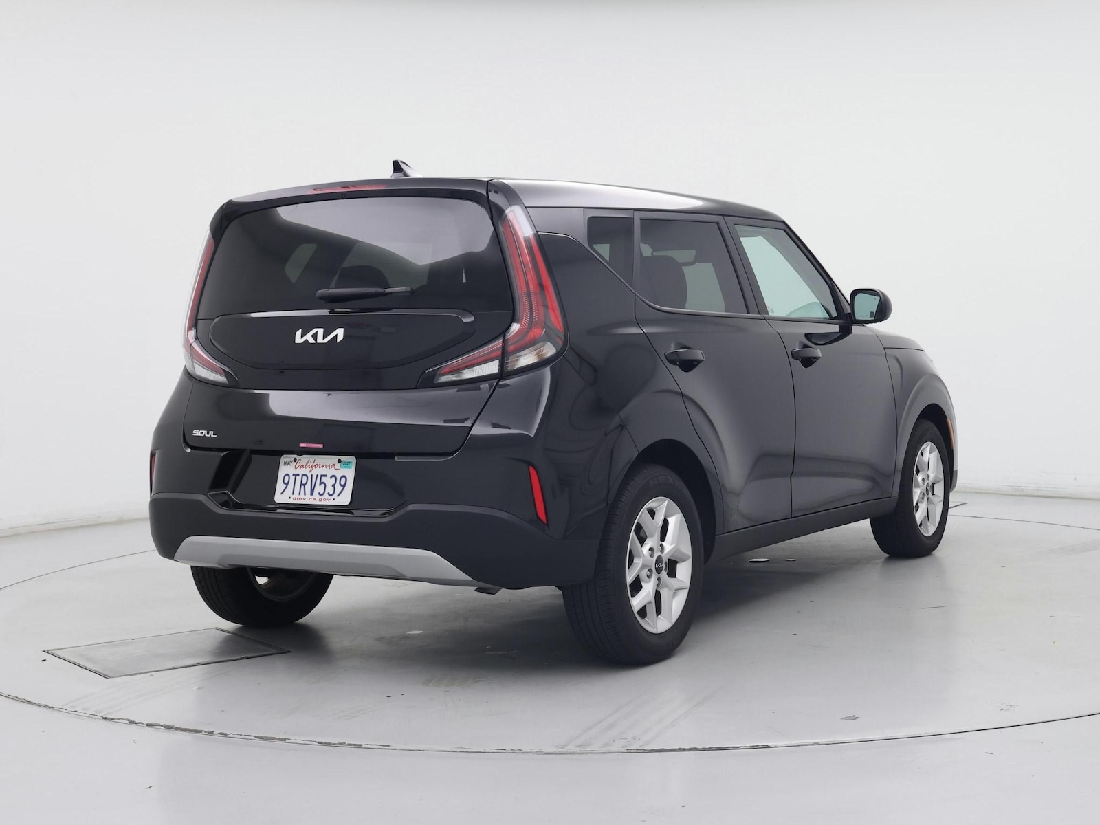 2025 Kia Soul LX - Photo 9