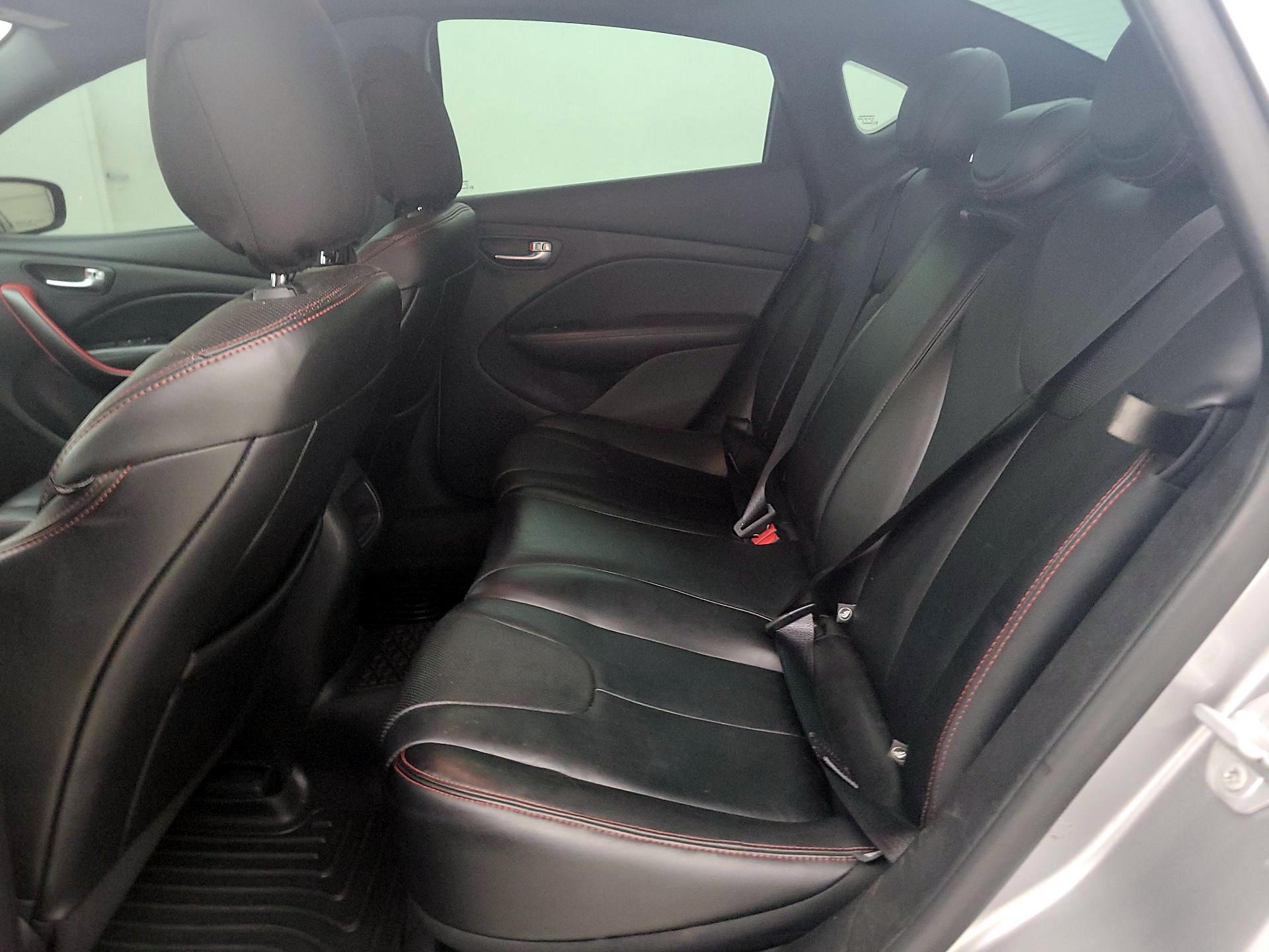 Thumbnail: 2016 Dodge Dart - 19