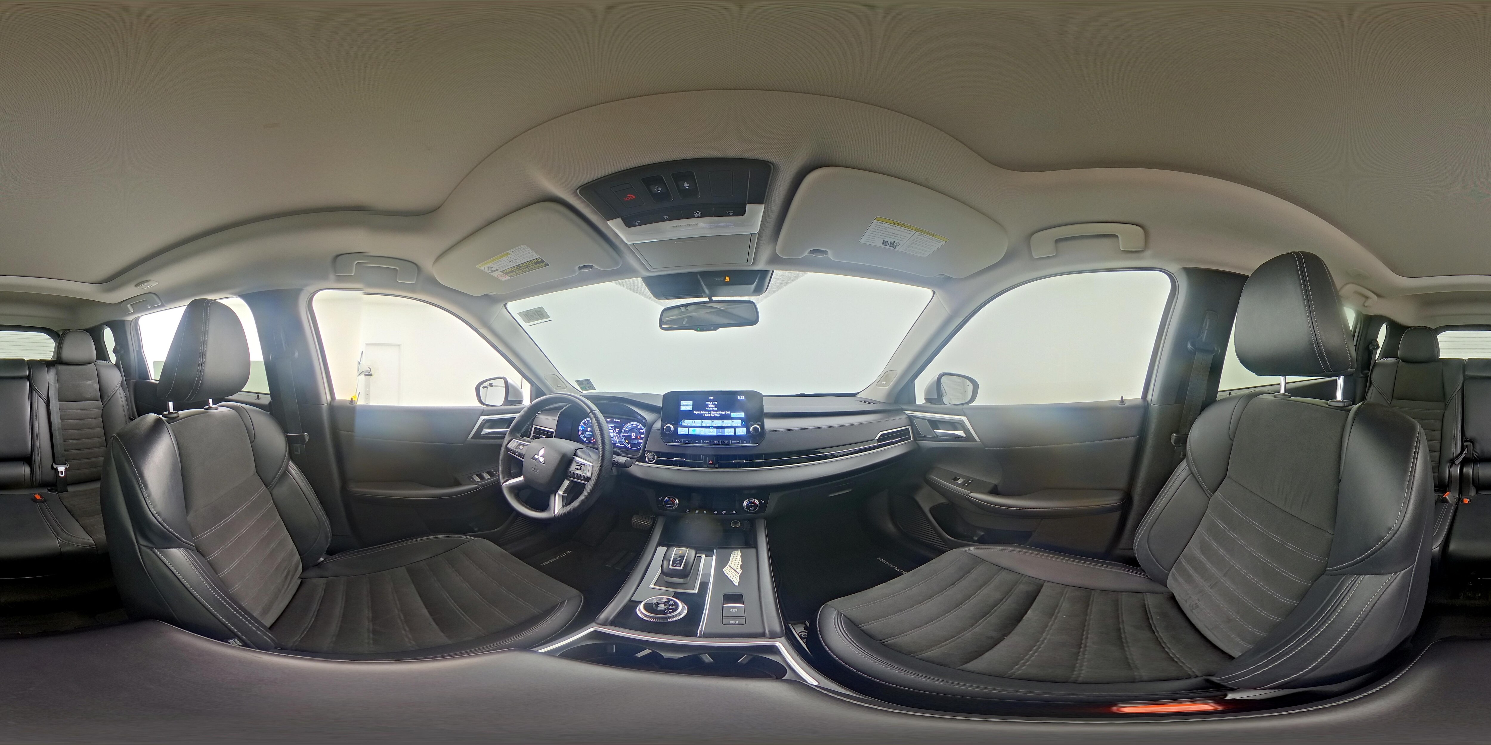 2024 Mitsubishi Outlander SE - Photo 25