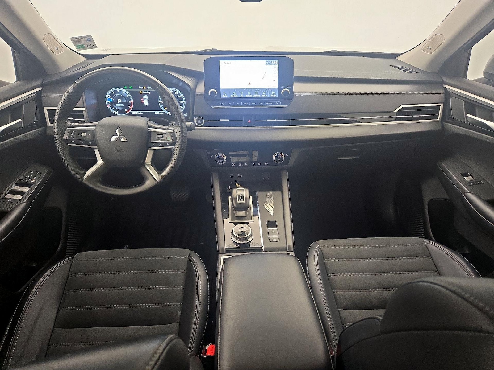 2024 Mitsubishi Outlander SE - Photo 10