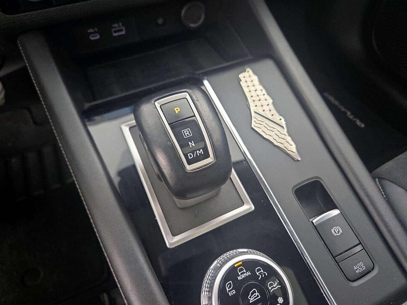 2024 Mitsubishi Outlander SE - Photo 18