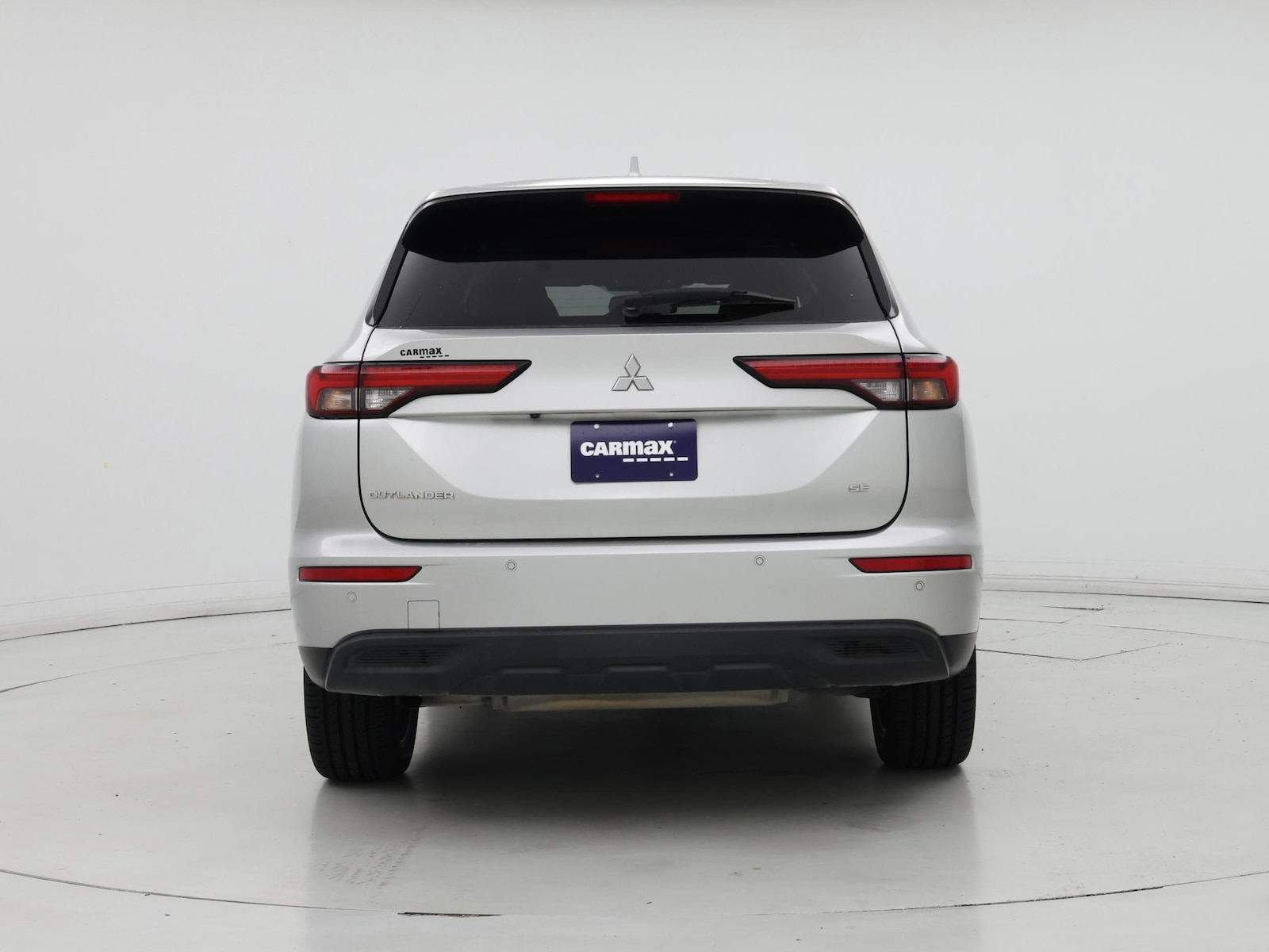 2024 Mitsubishi Outlander SE - Photo 7