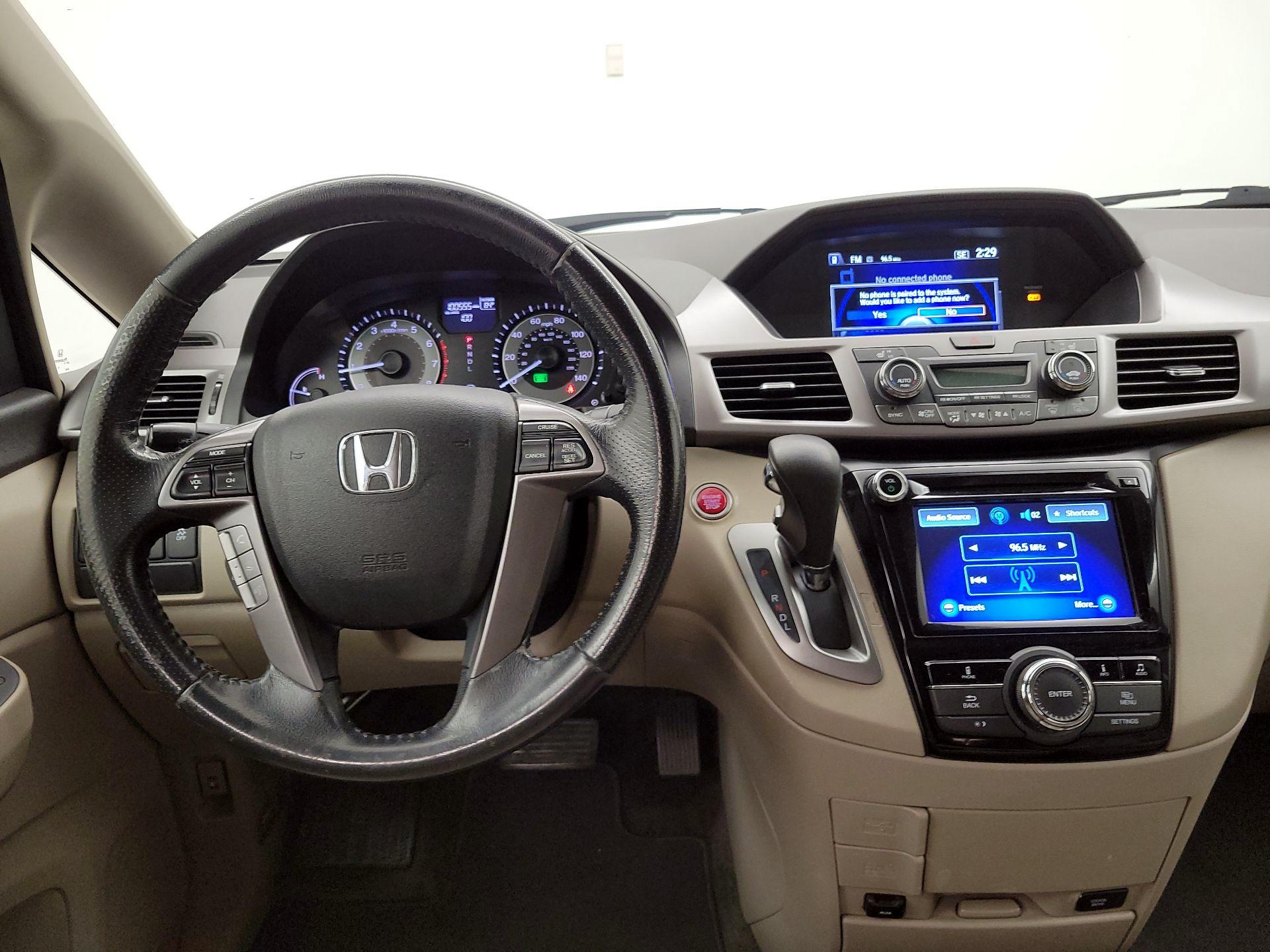 Thumbnail: 2015 Honda Odyssey - 9