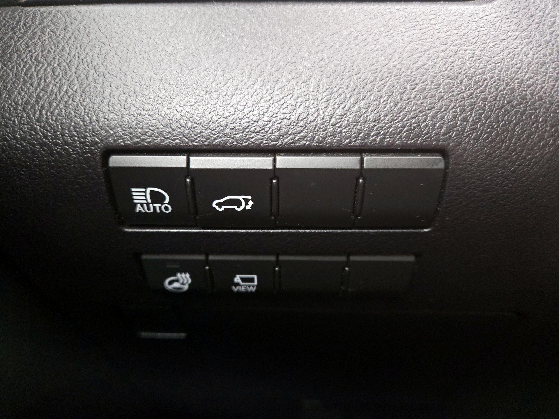 Thumbnail: 2020 Lexus RX - 13
