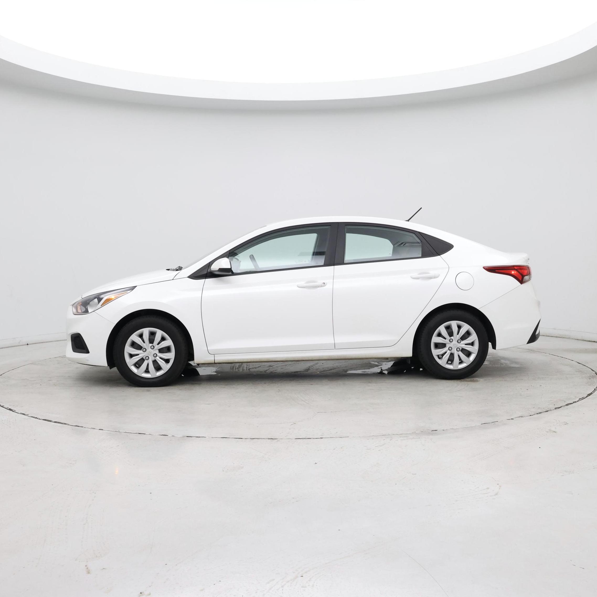 Thumbnail: 2021 Hyundai Accent - 2